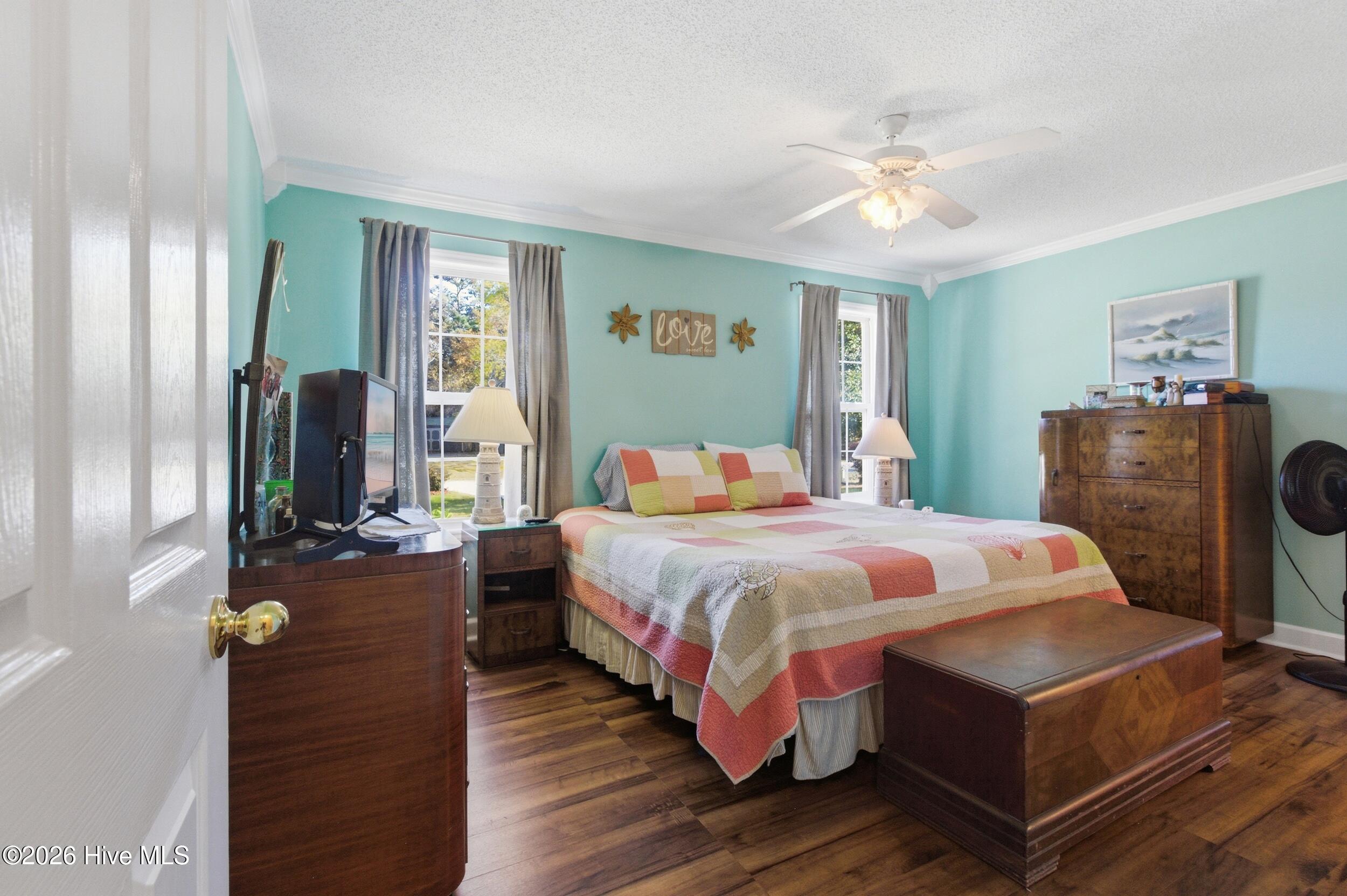 100564974 | Photo 12