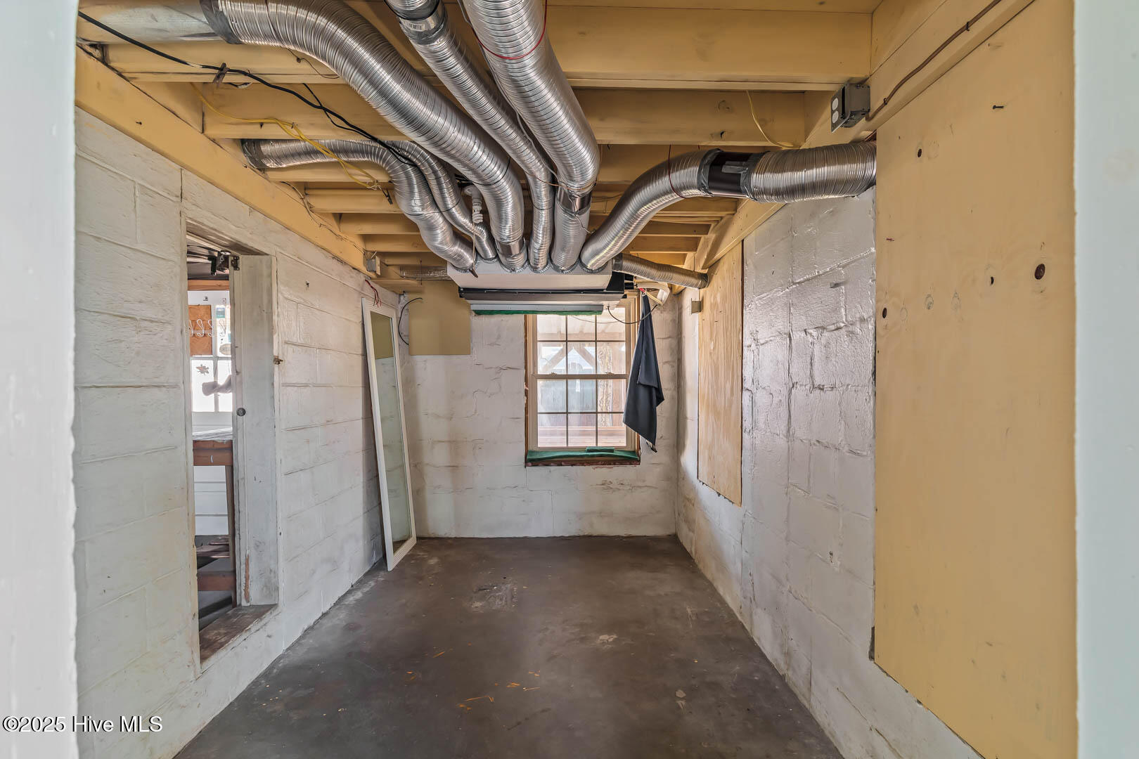 100538071 | Photo 39