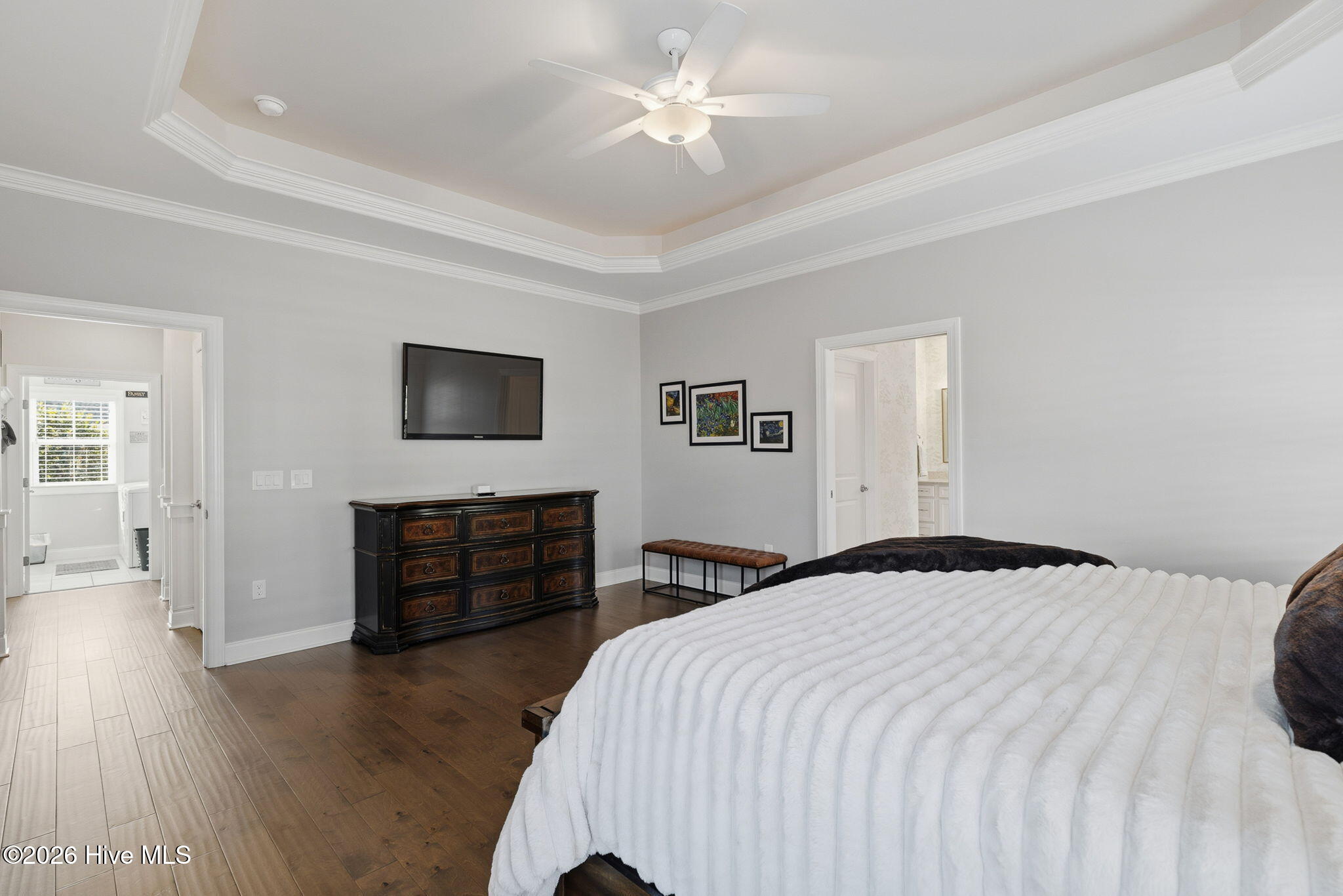 100554353 | Photo 26