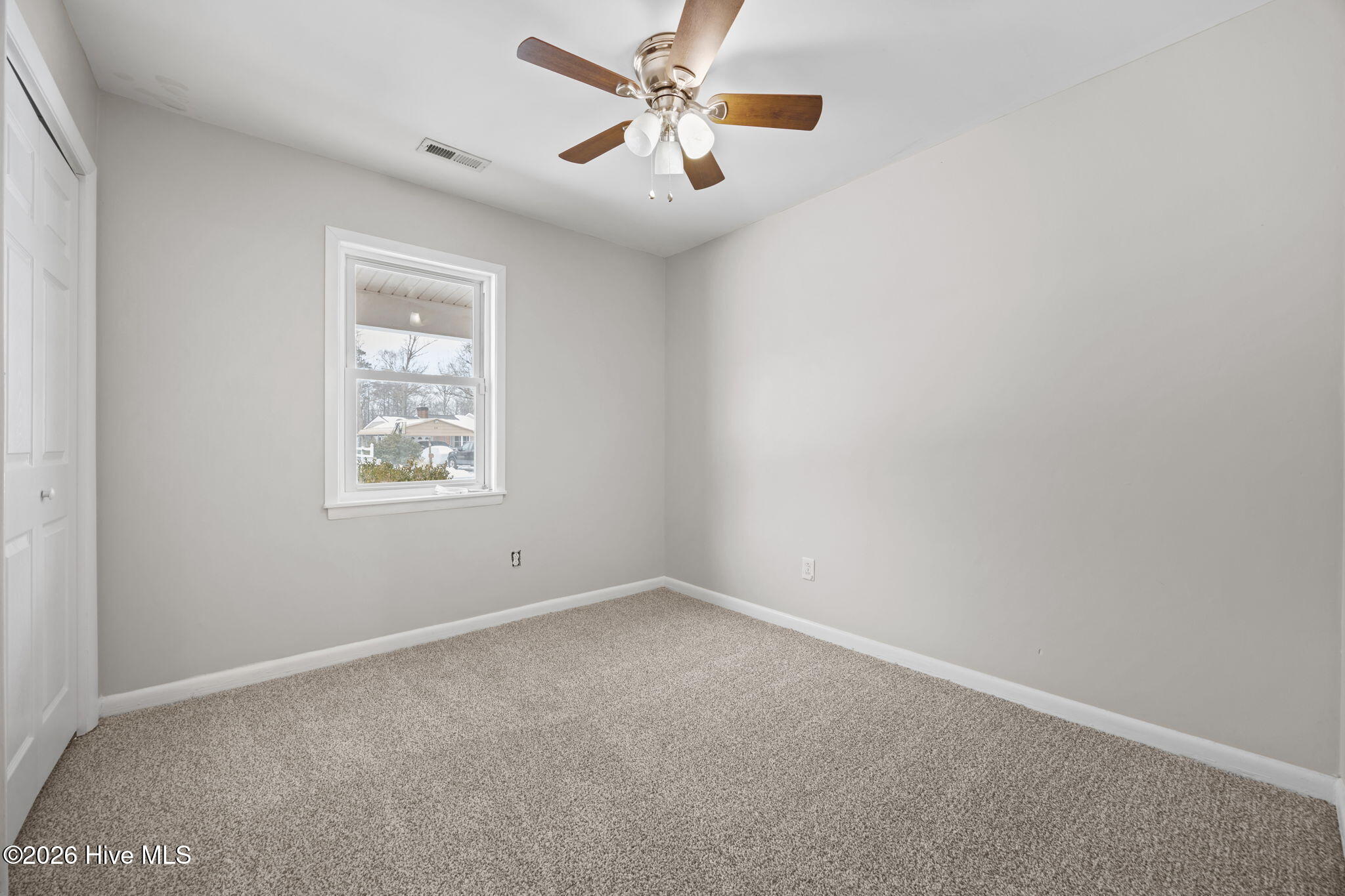 100552906 | Photo 21