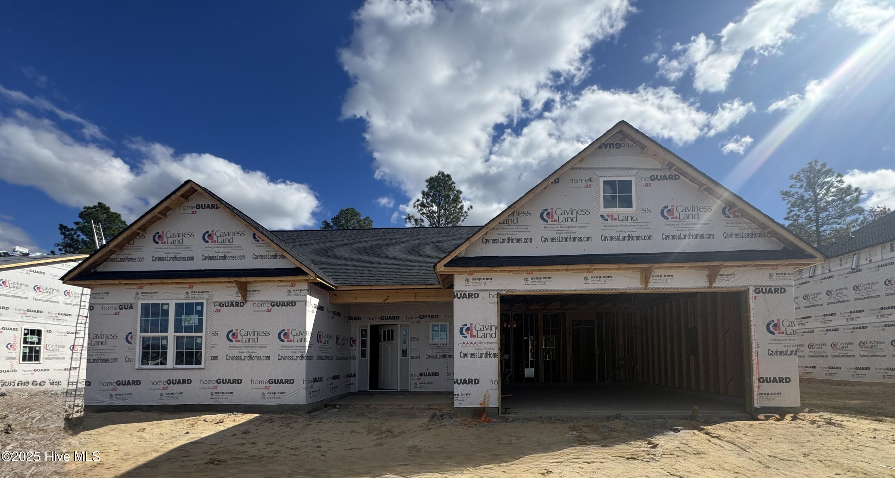 360 Sacksonia Street