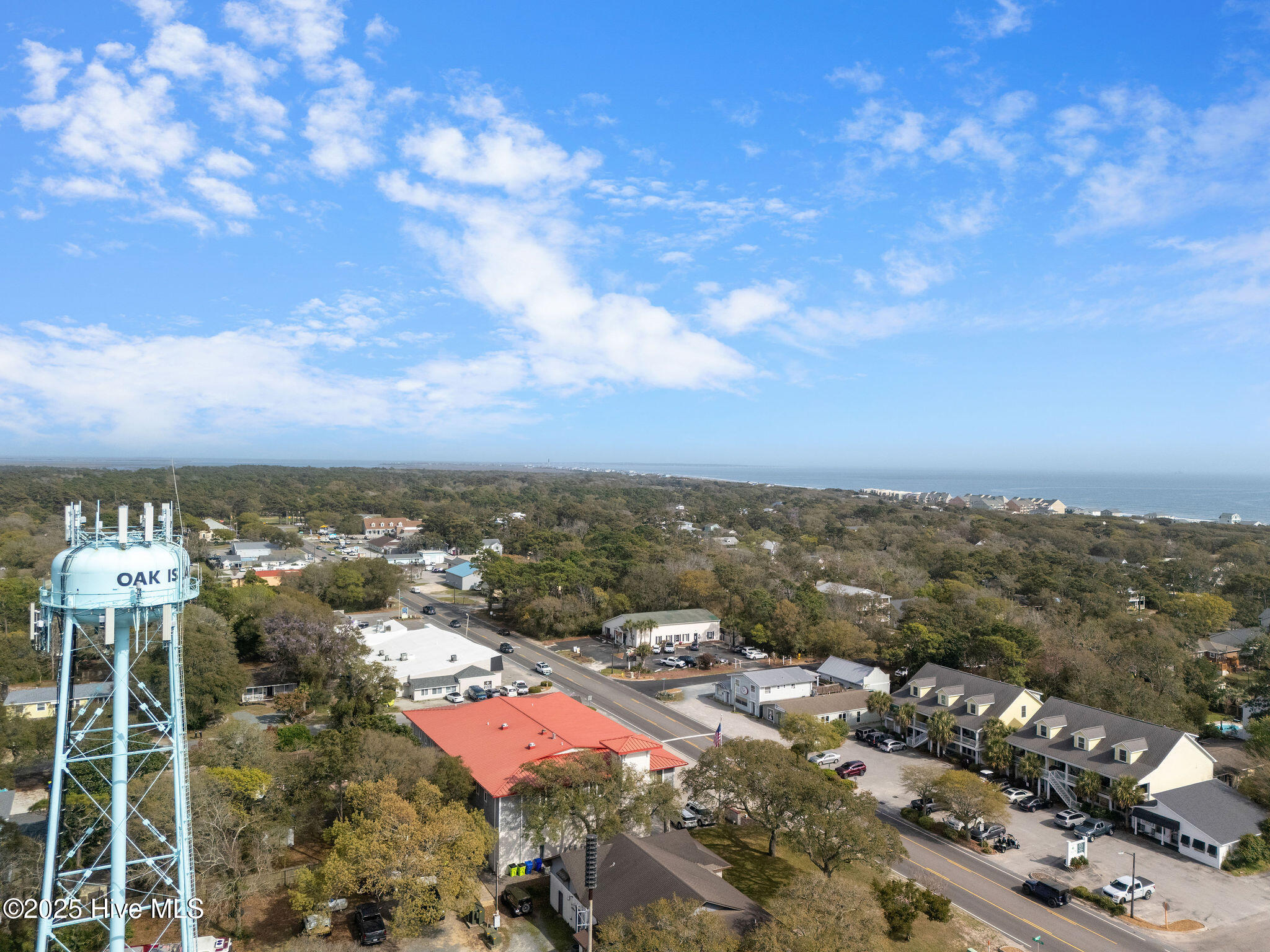 100538063 | Photo 105