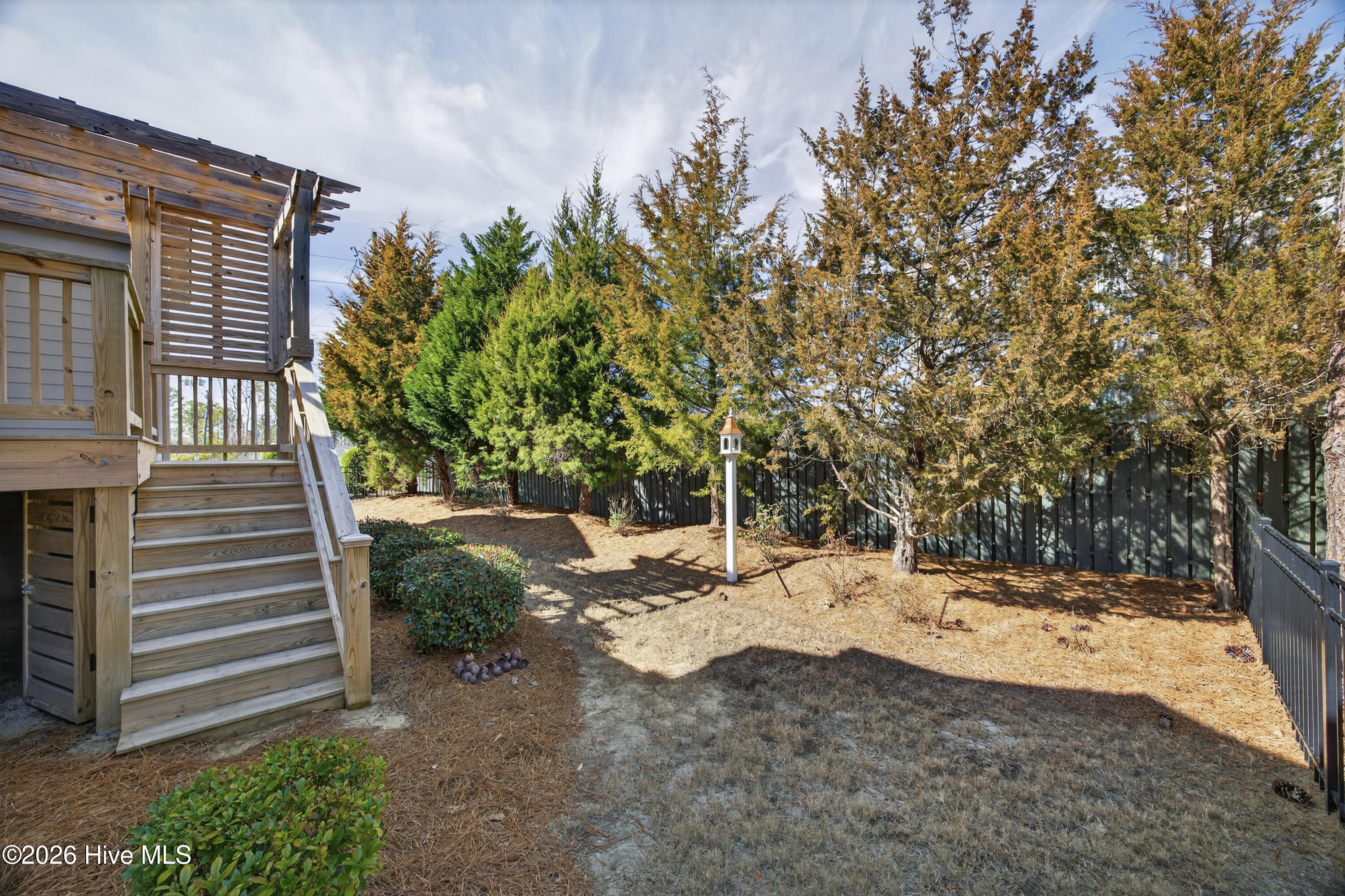 100555140 | Photo 54