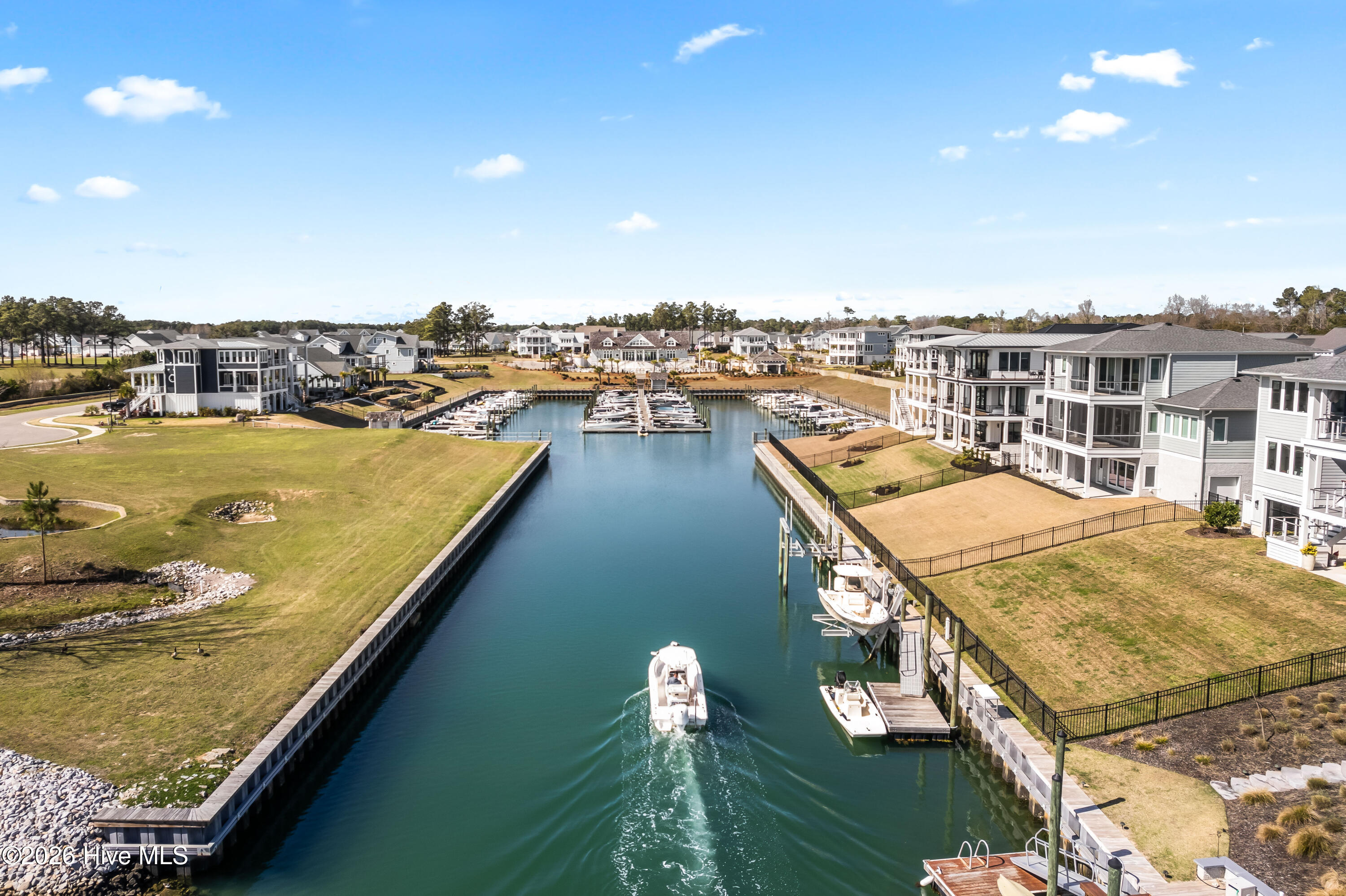 100567165 | Photo 107