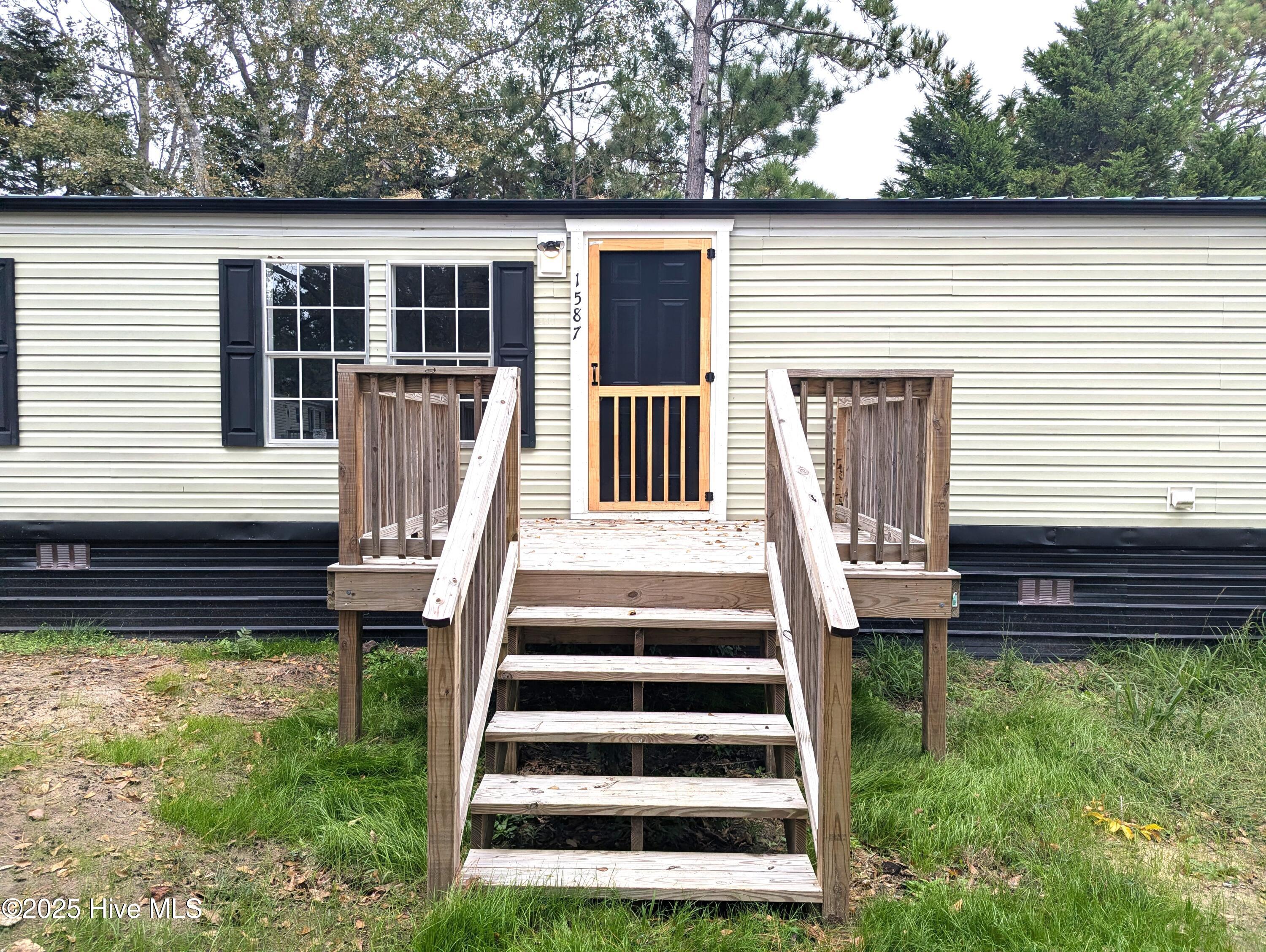 Homes for sale in Shallotte, NC | 1587 Snapper St Sw, Shallotte, NC 28470 | MLS# 100539025