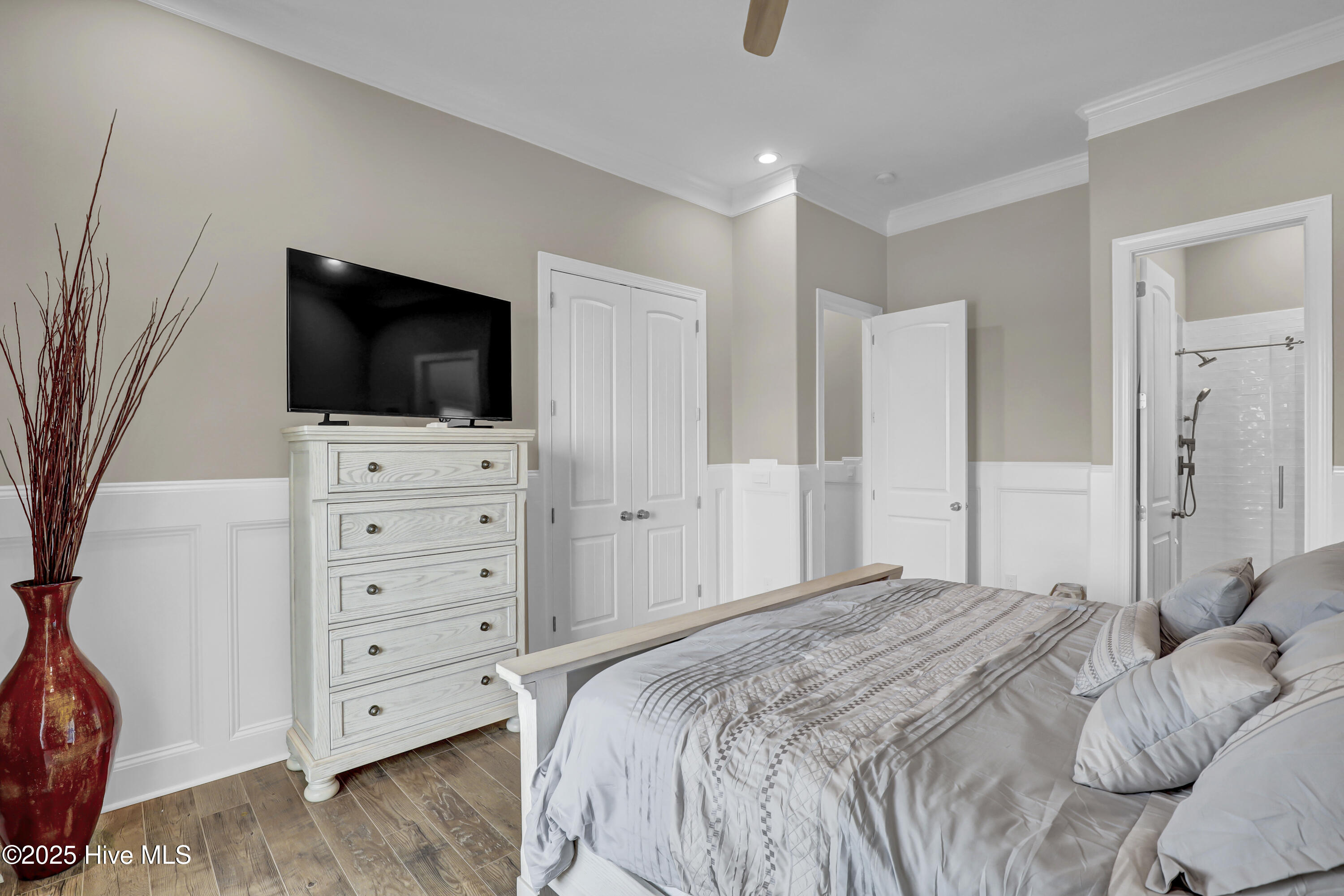 100503420 | Photo 31