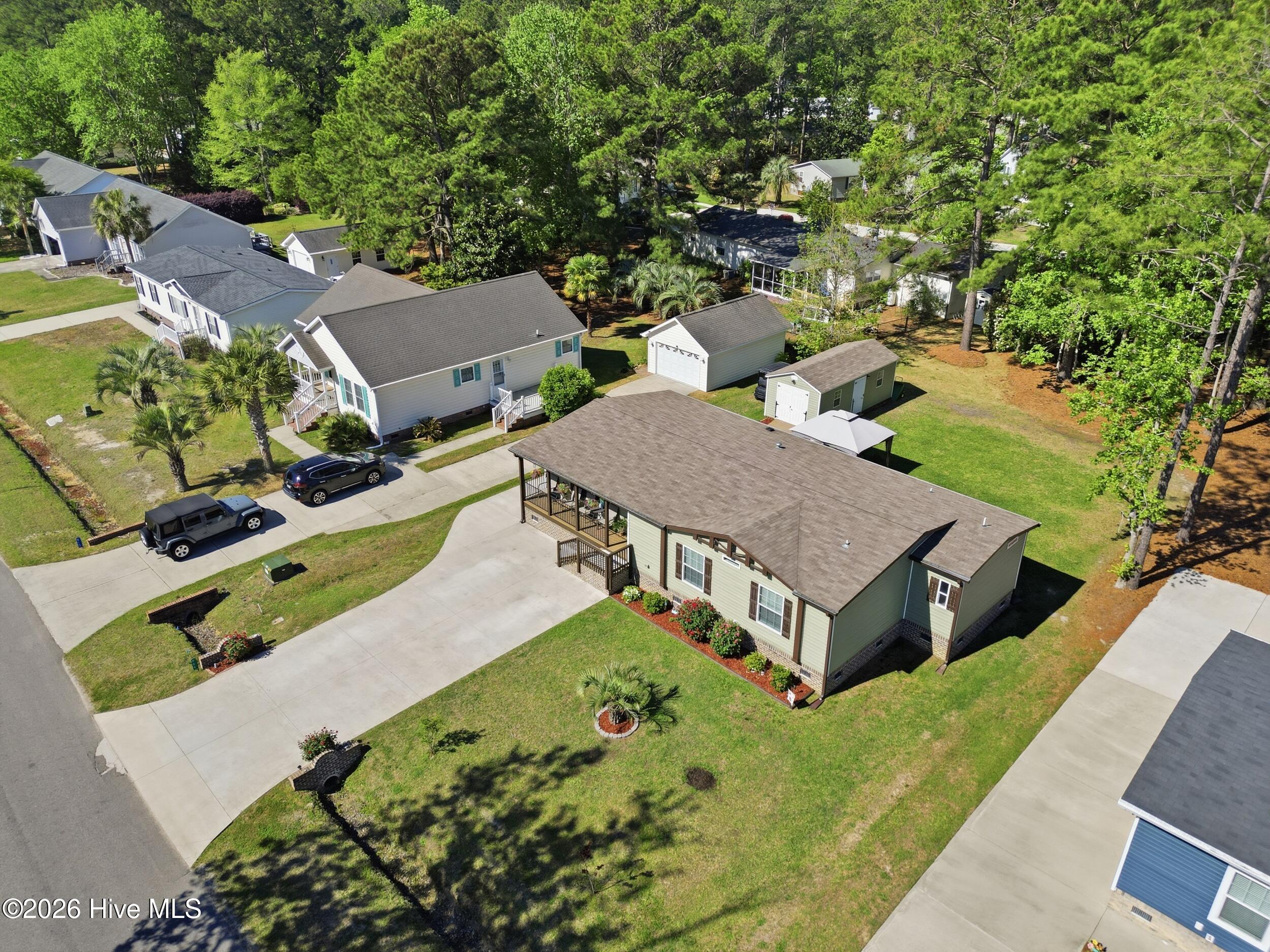 100567202 | Photo 36