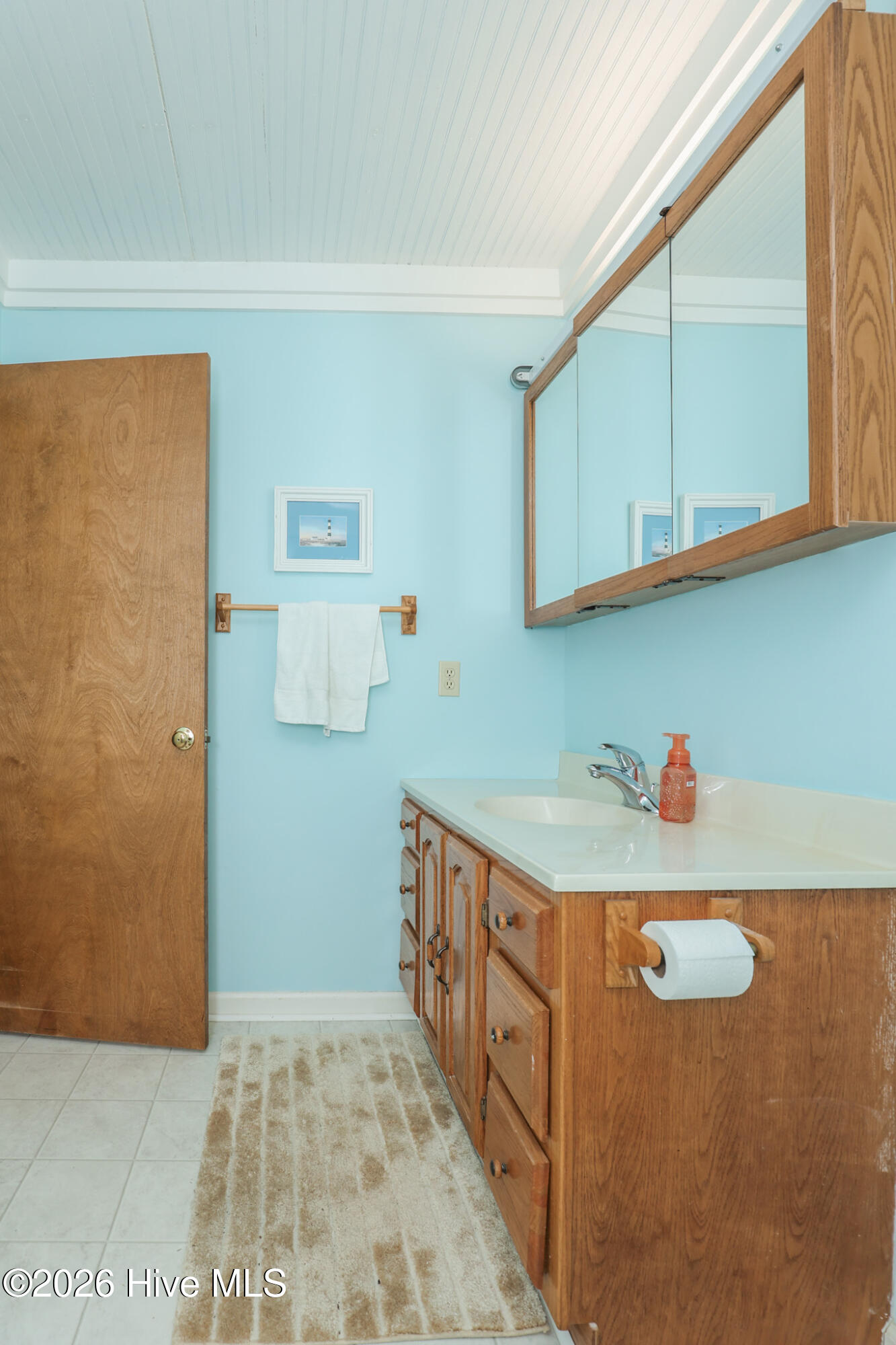 100550482 | Photo 41