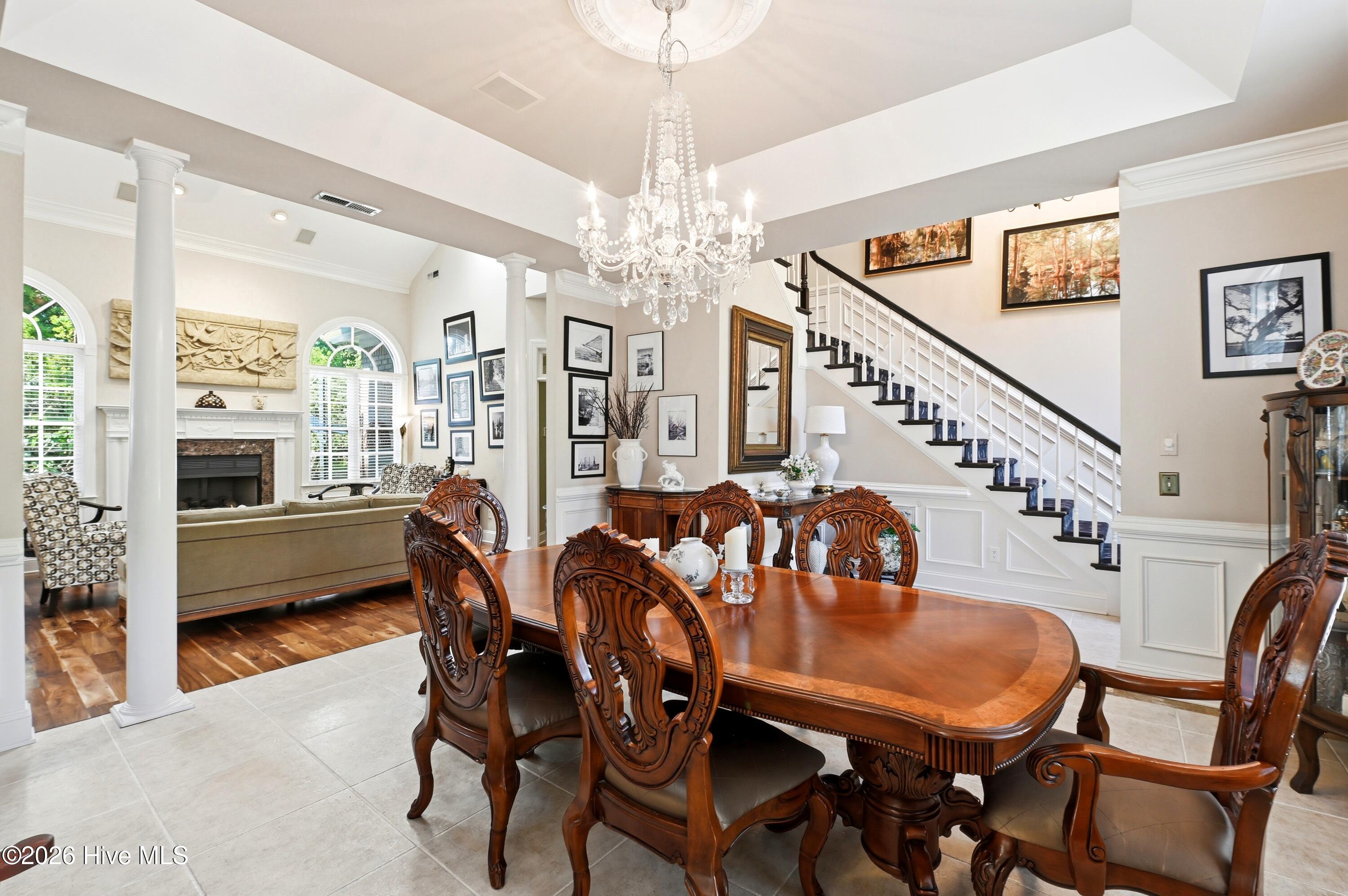 100567999 | Photo 18