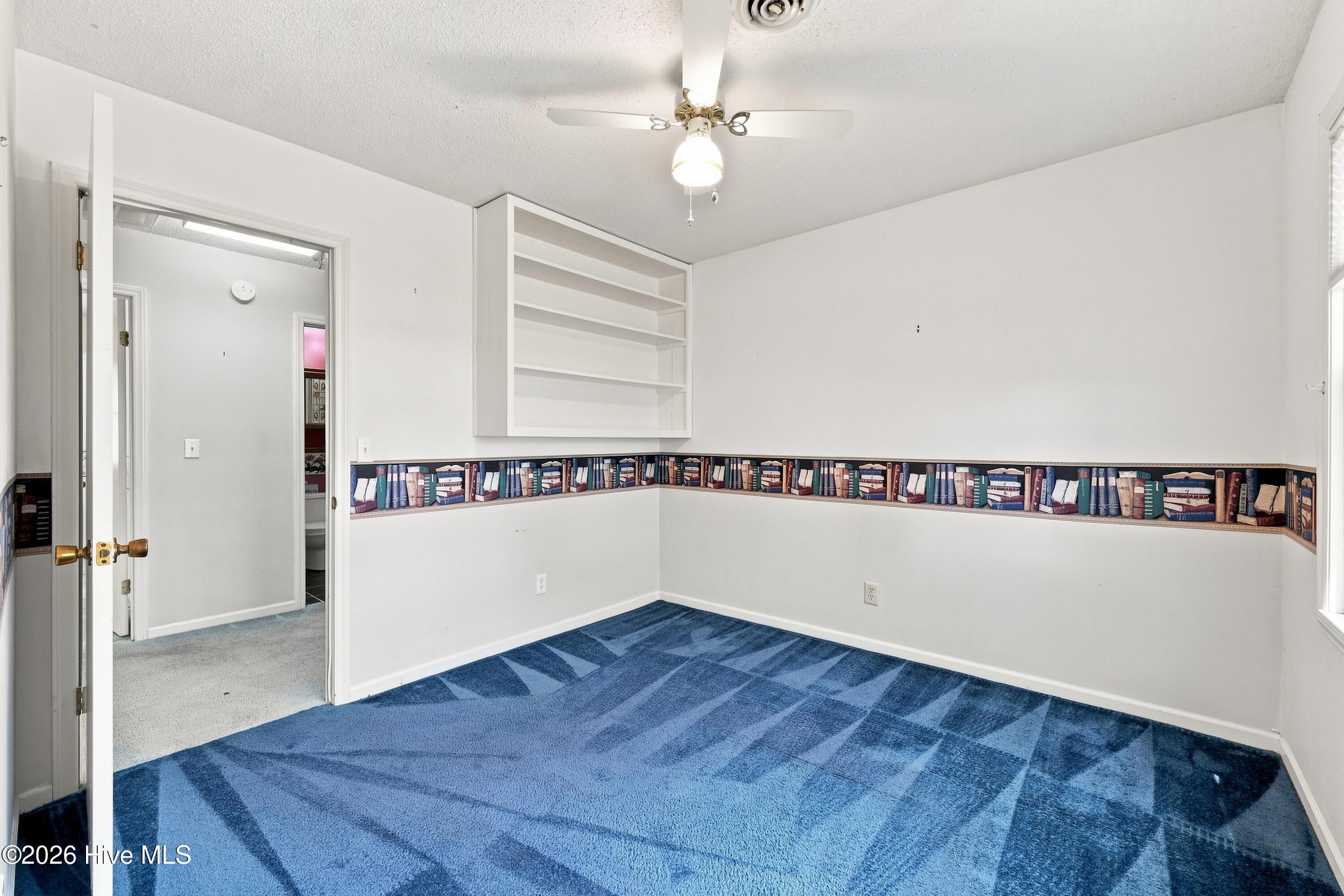Photo 2 of Single family home for sale at 140 Lousan Dr, Cape Carteret, NC 28584 | MLS# 100608207 | Listing updated on 2026-10-05