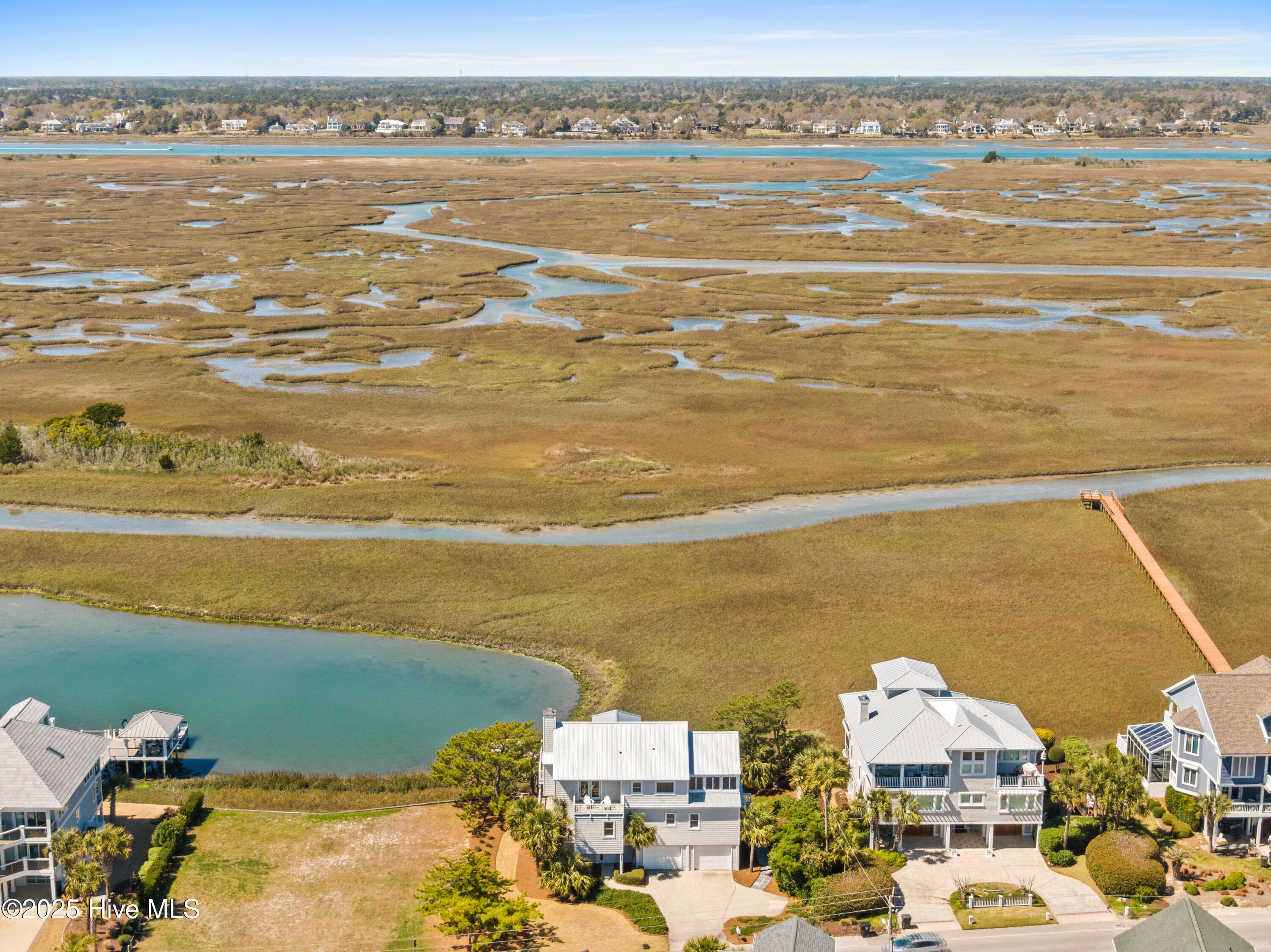 100497696 | Photo 61