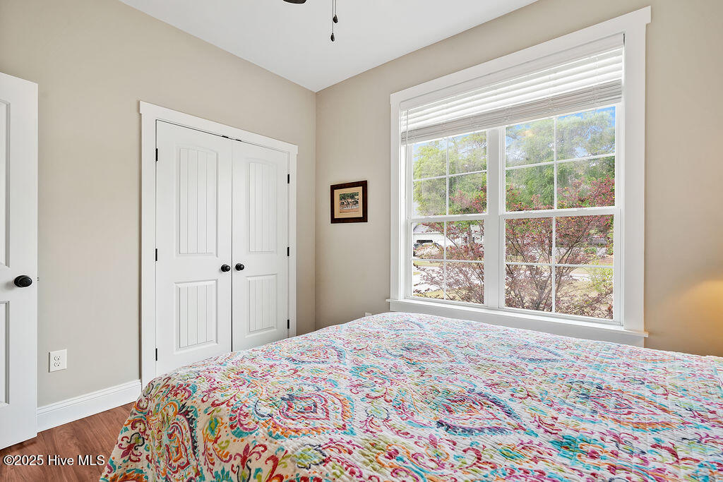 100504186 | Photo 21