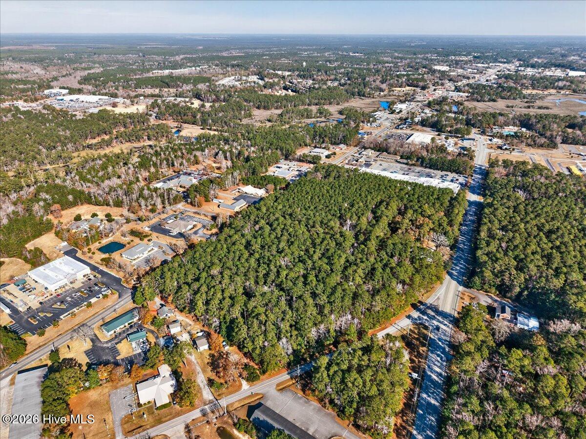 100547128 | Photo 14