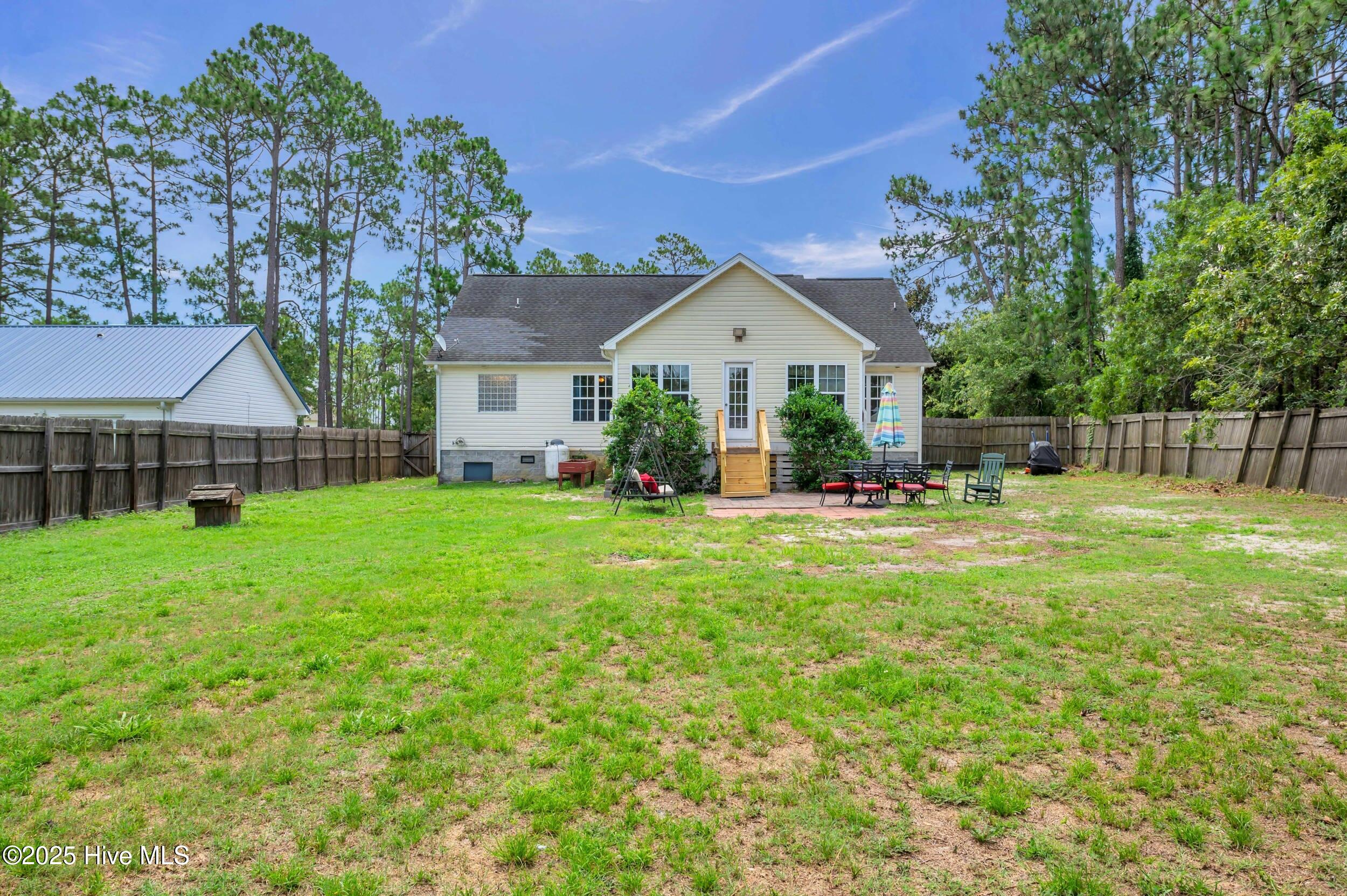 100517407 | Photo 35