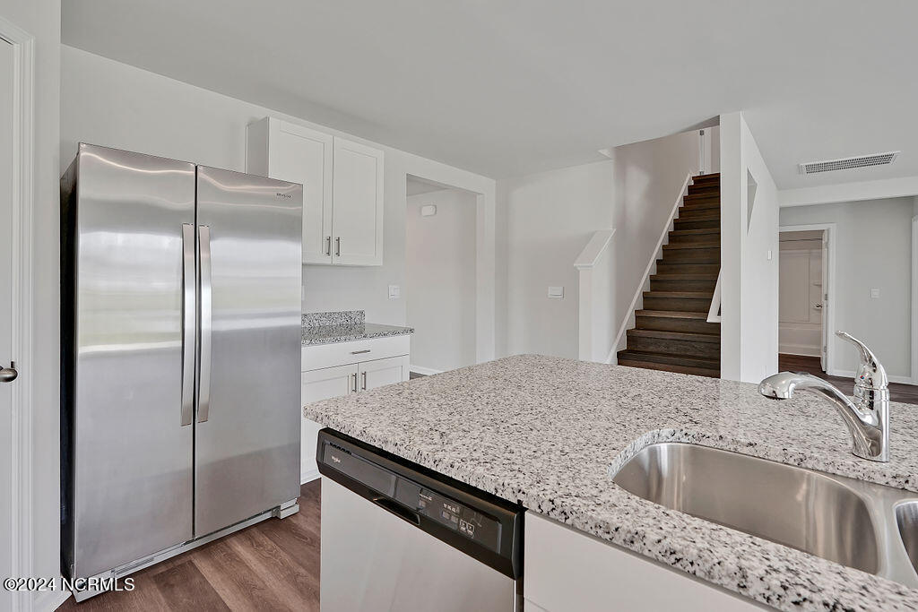 100520567 | Photo 13