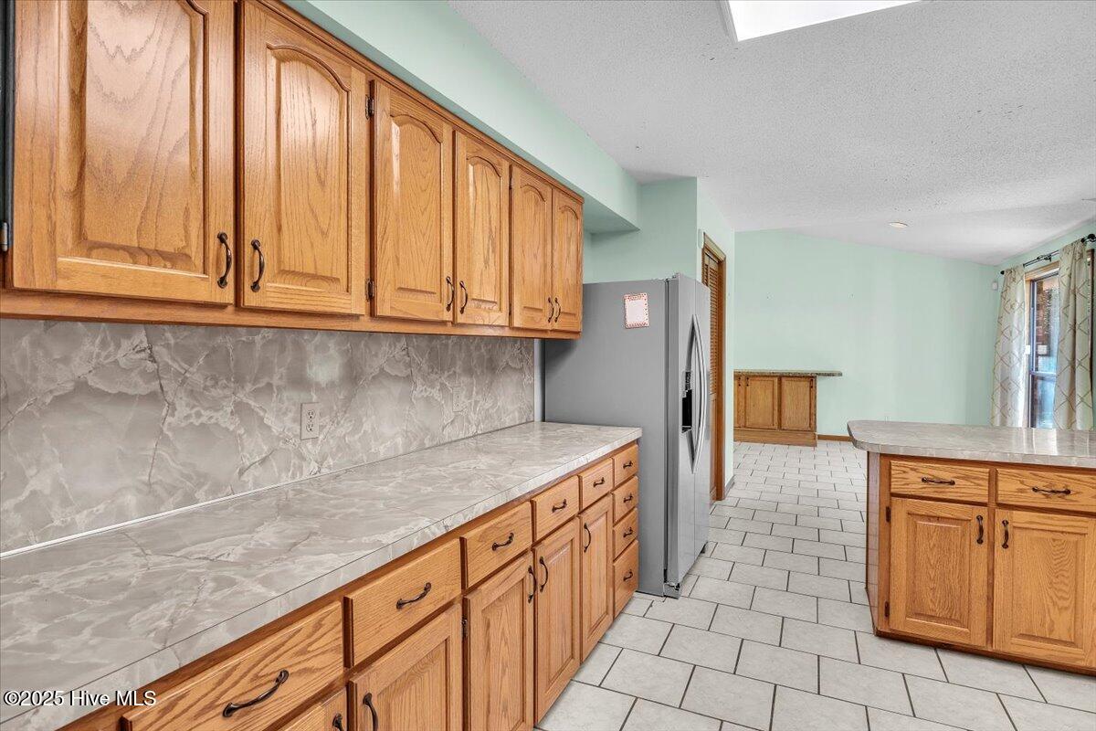 100568309 | Photo 39