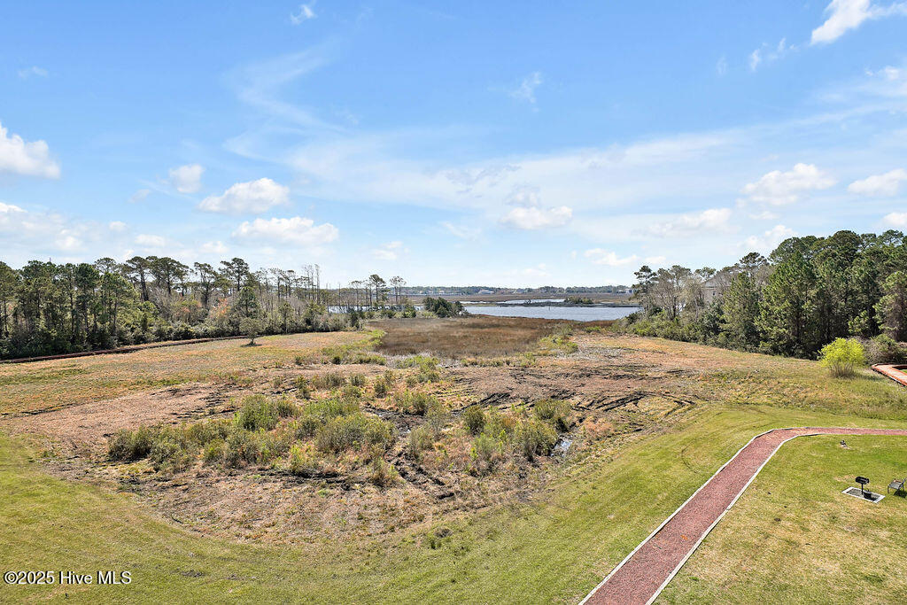 100497917 | Photo 31