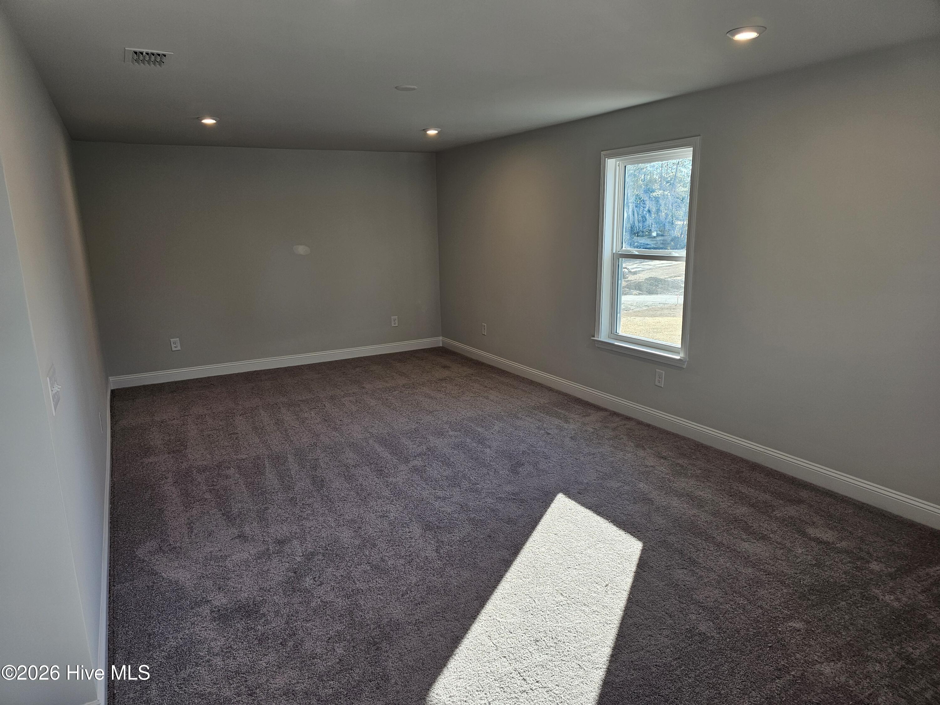 100540603 | Photo 23