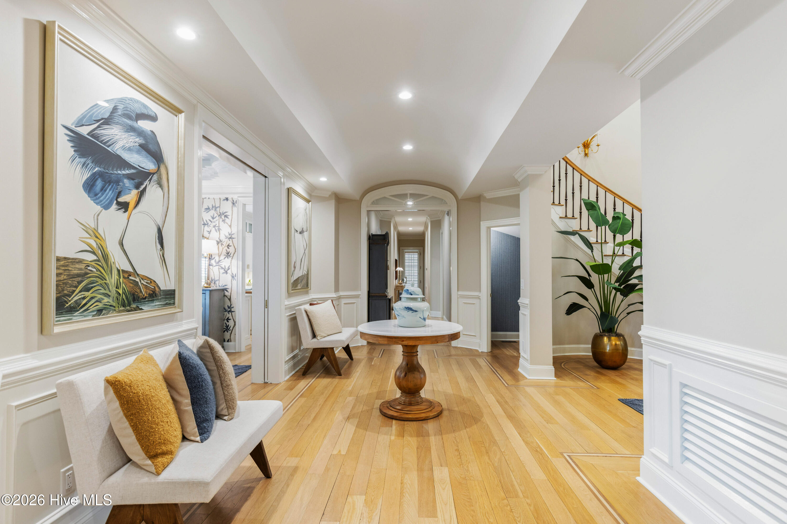 100555813 | Photo 14