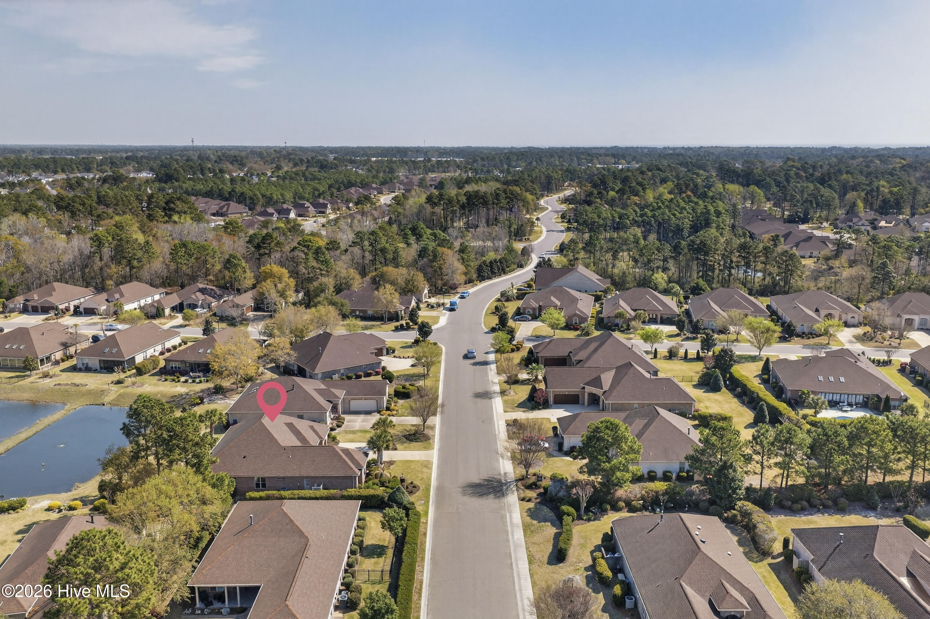 100562254 | Photo 40