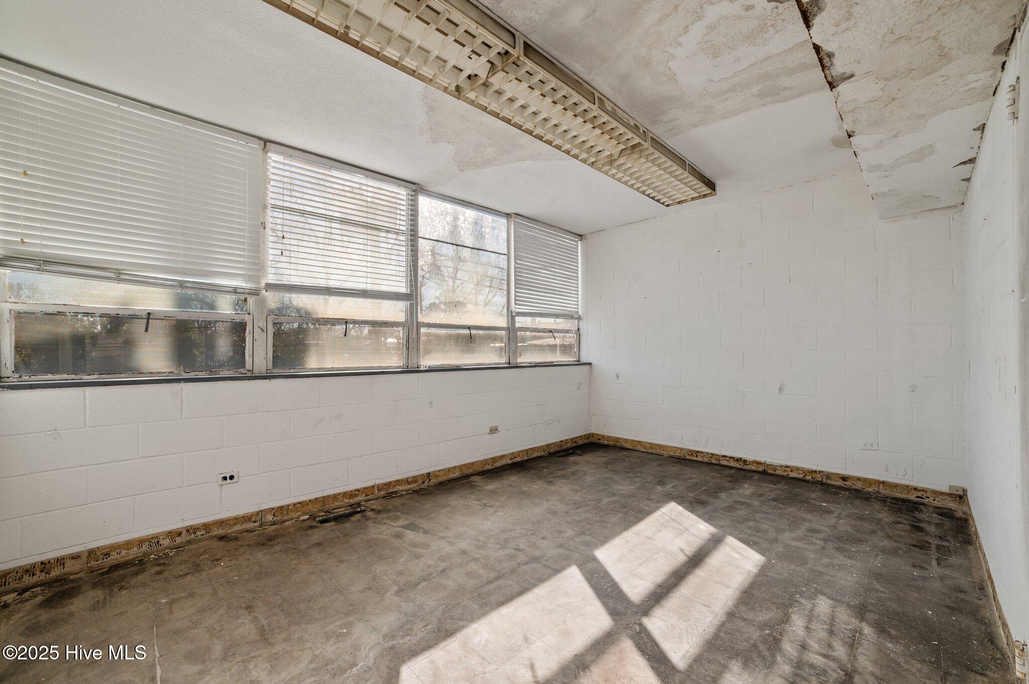 211 N Market Street, Washington, NC, 27889