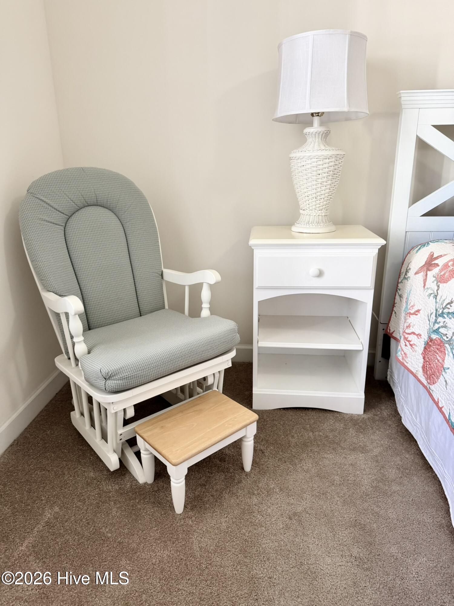 100558778 | Photo 14