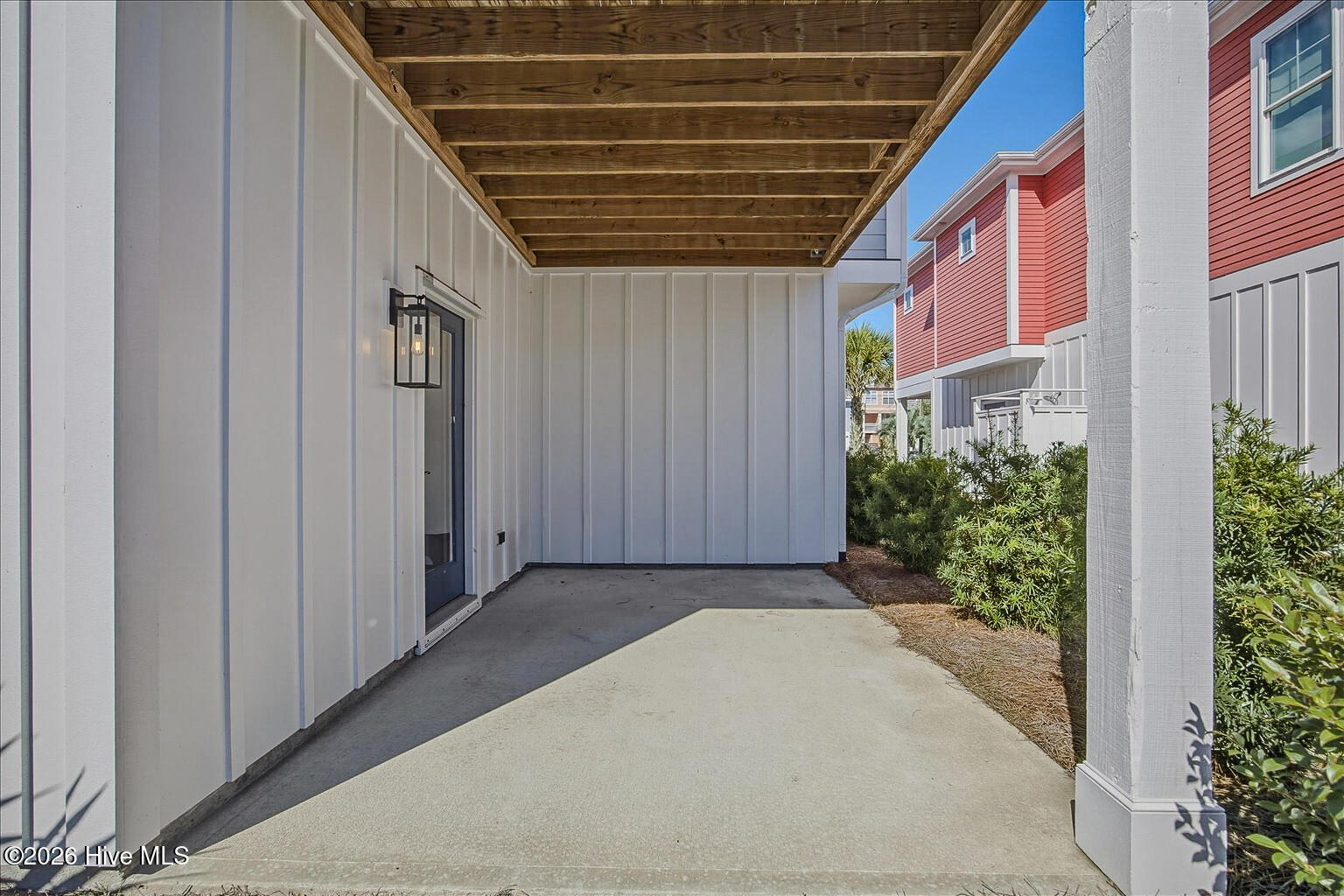 100559735 | Photo 30