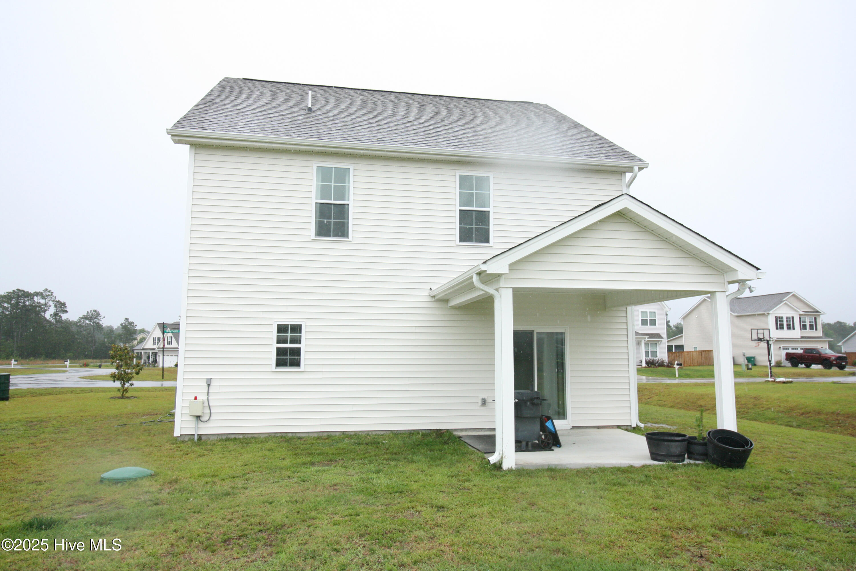 100567217 | Photo 27