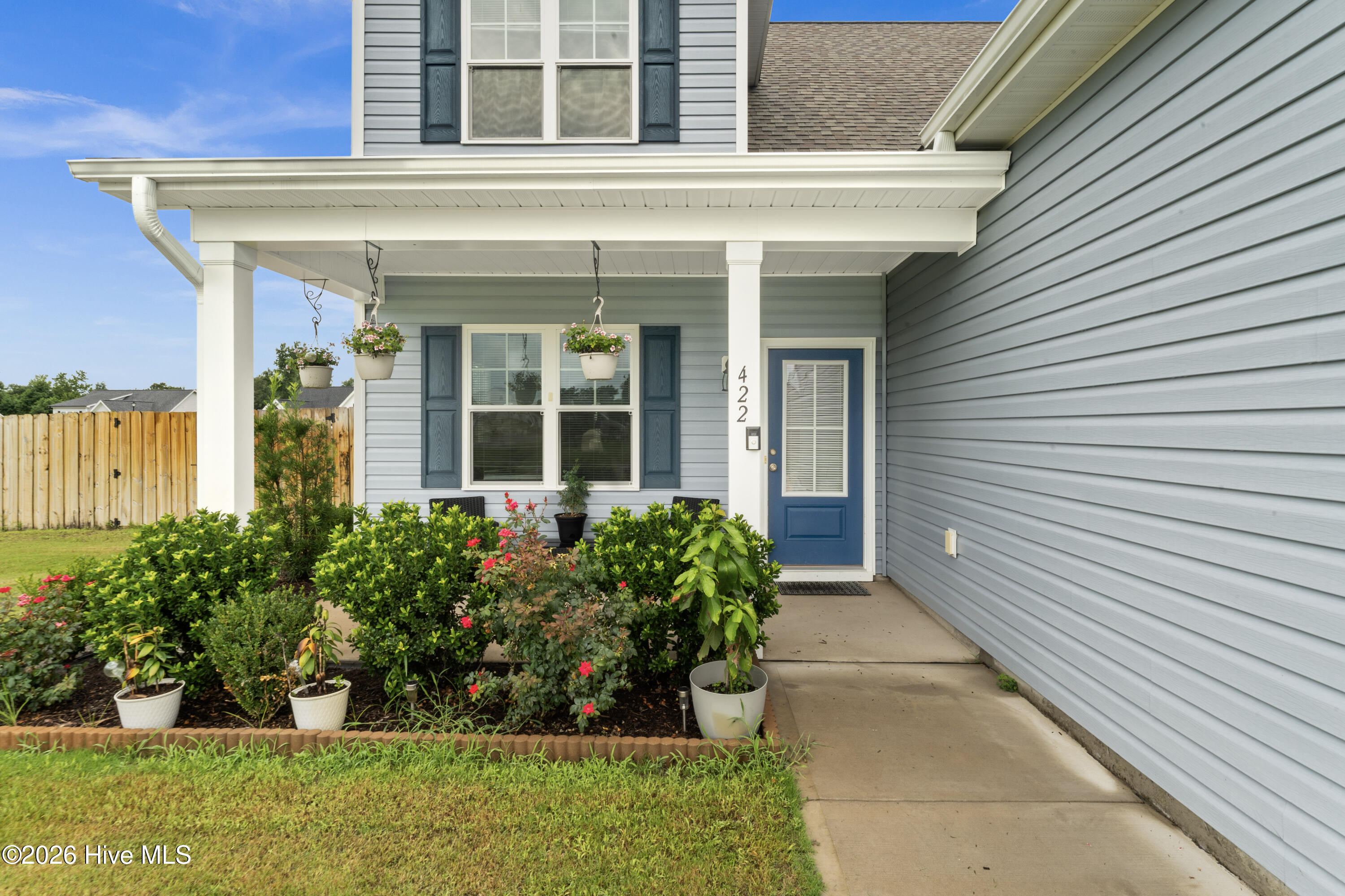 100569273 | Photo 10