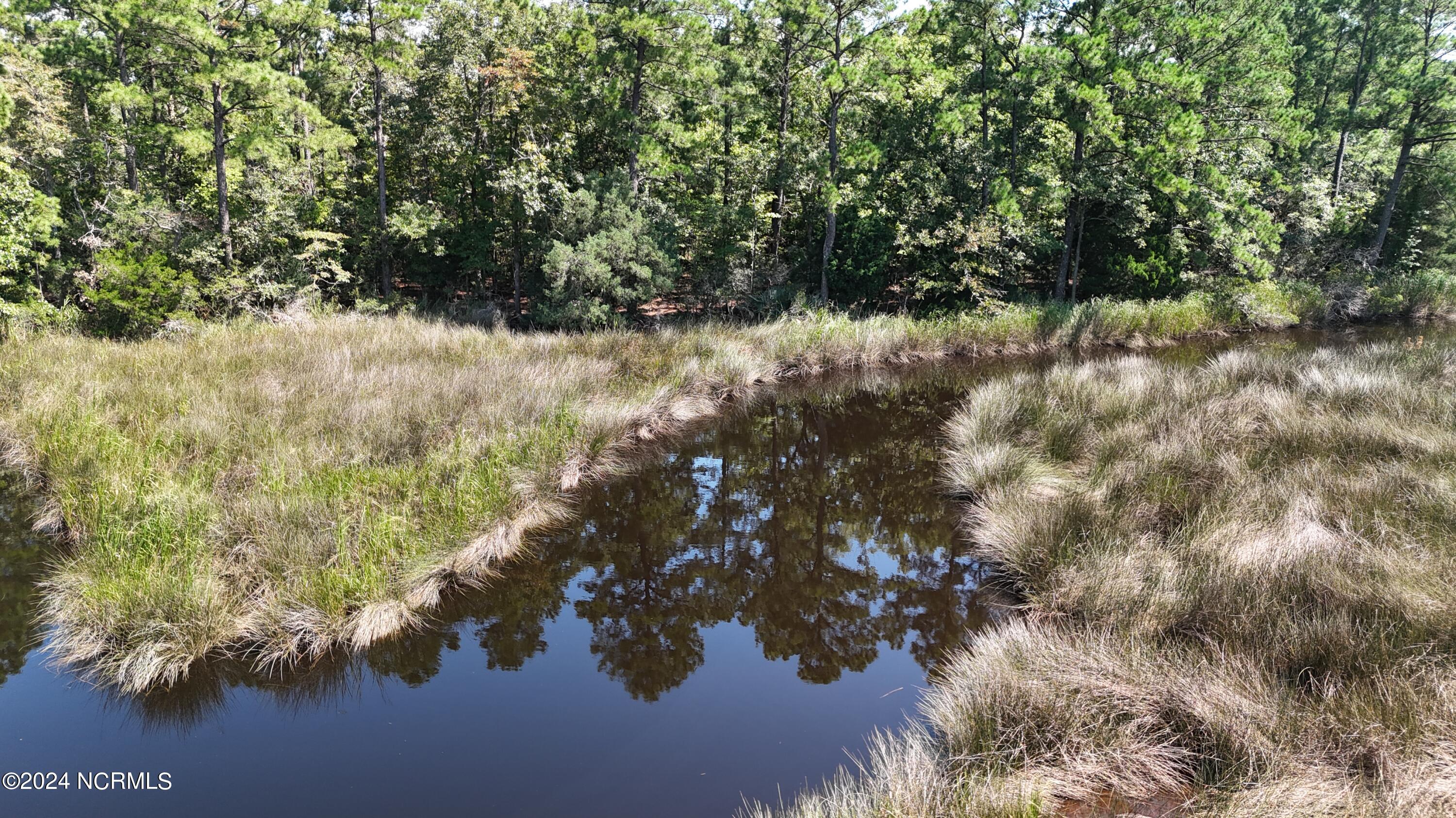 330, 211 Garbacon Drive, Beaufort, NC, 28516