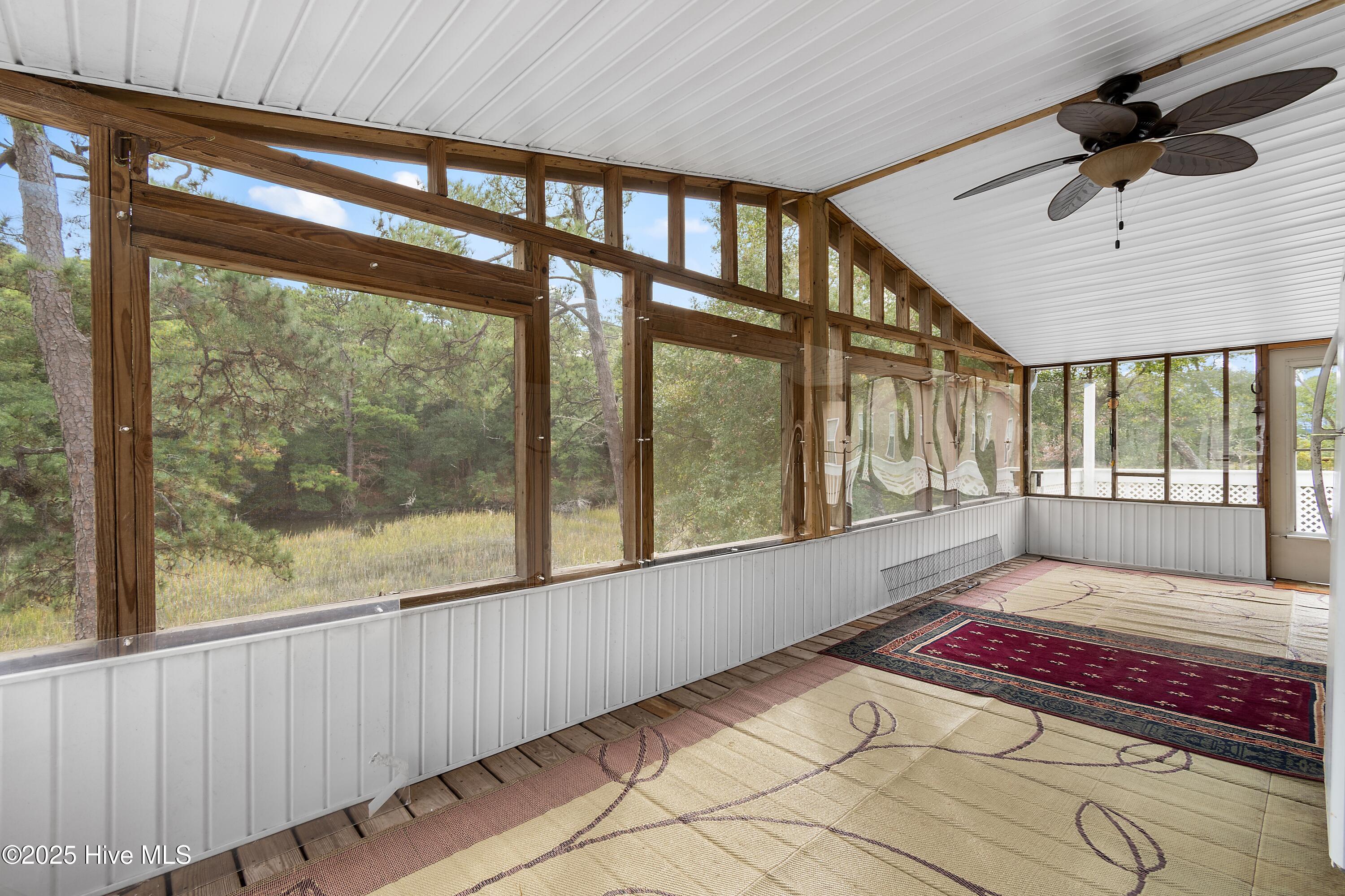 100538927 | Photo 34