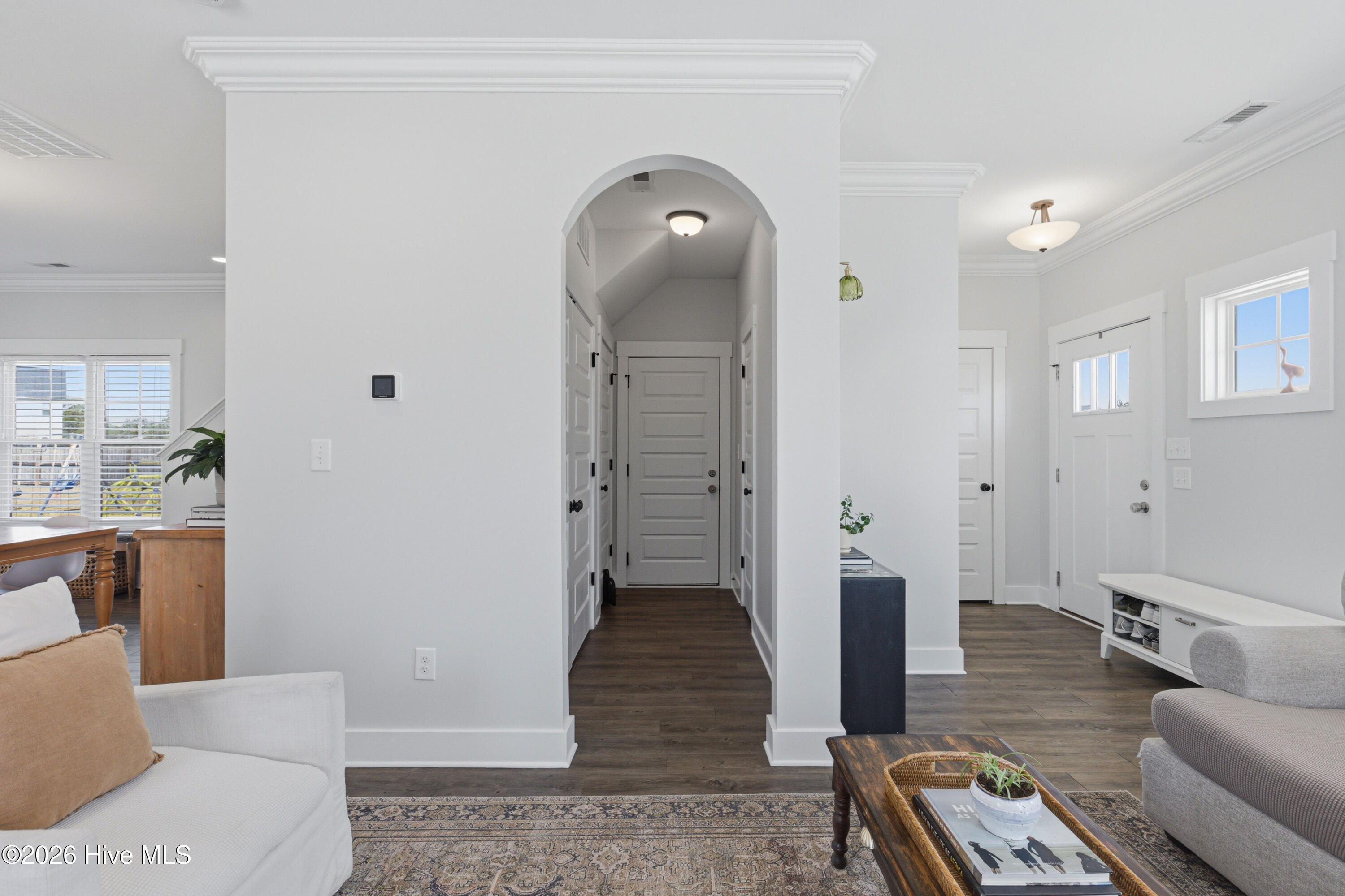 100562643 | Photo 13