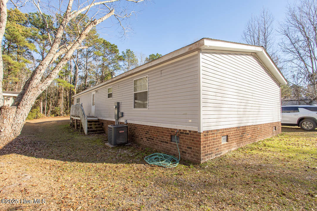 100484283 | Photo 32