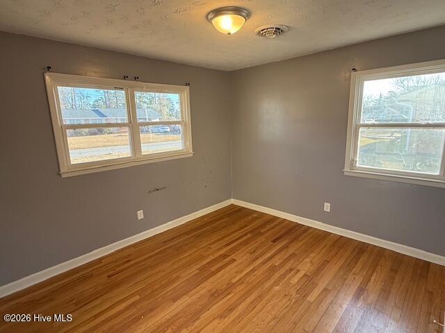 100551540 | Photo 17