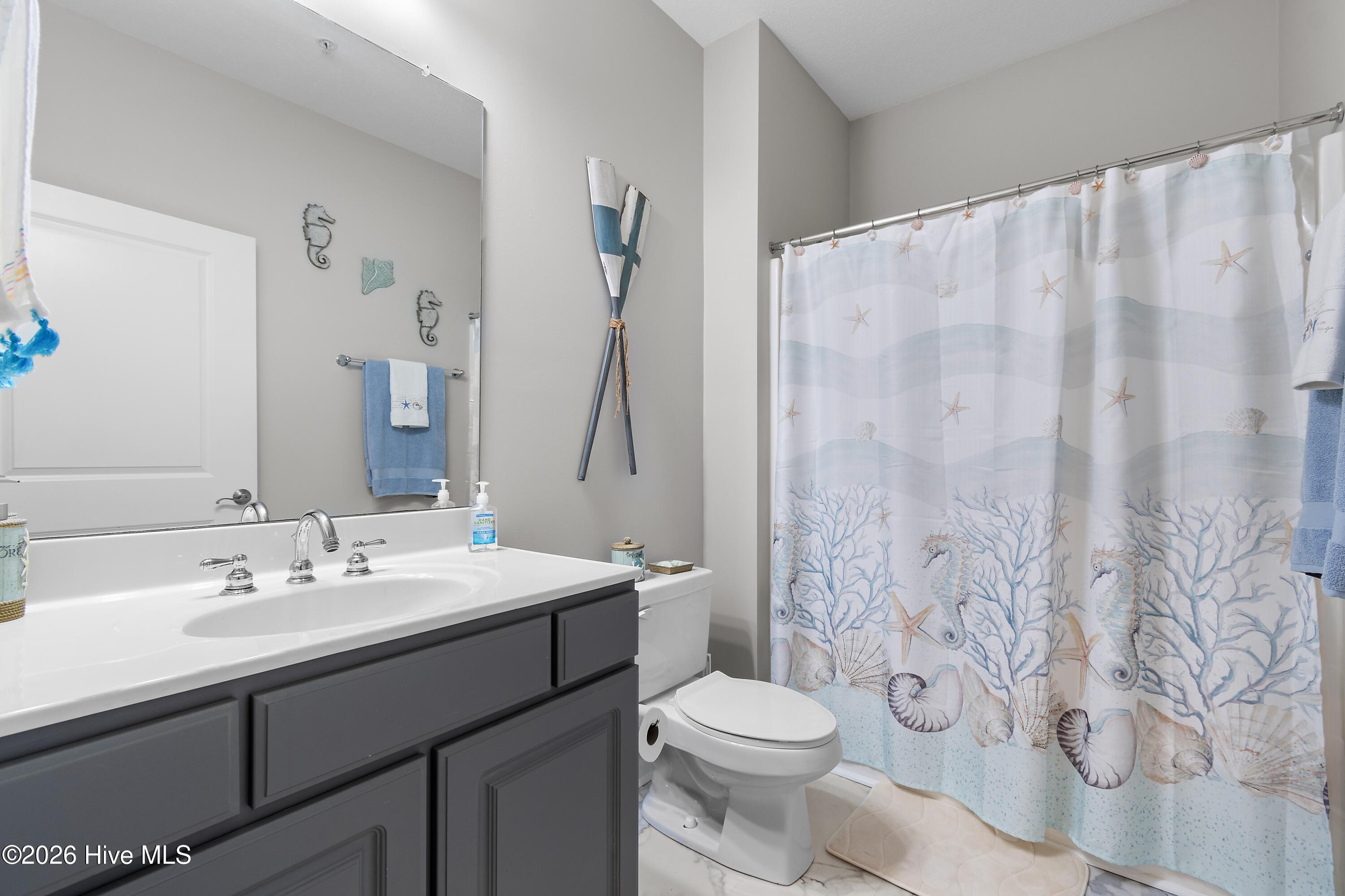 100566466 | Photo 20