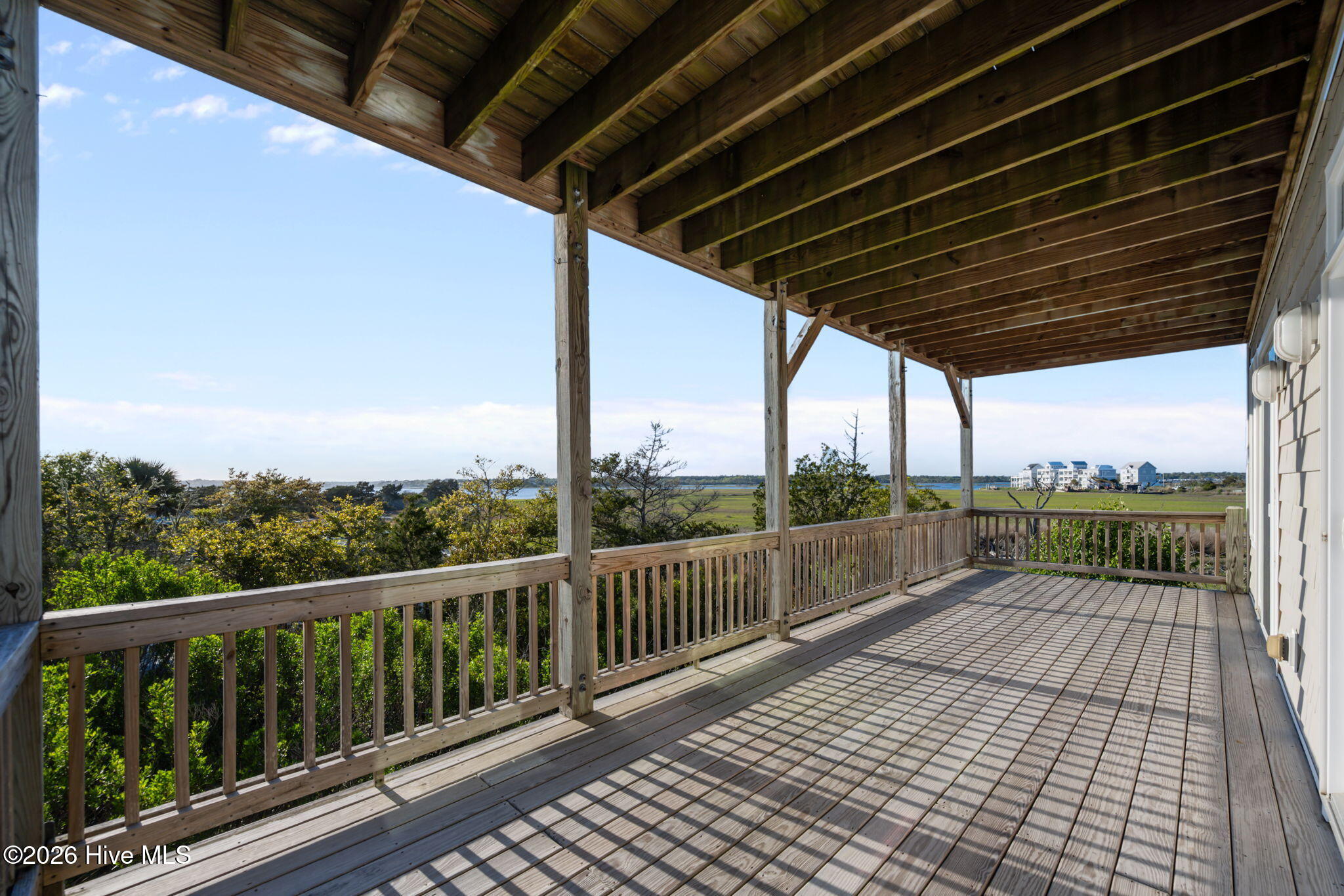 331 Oceanaire Lane, Surf City, NC, 28445