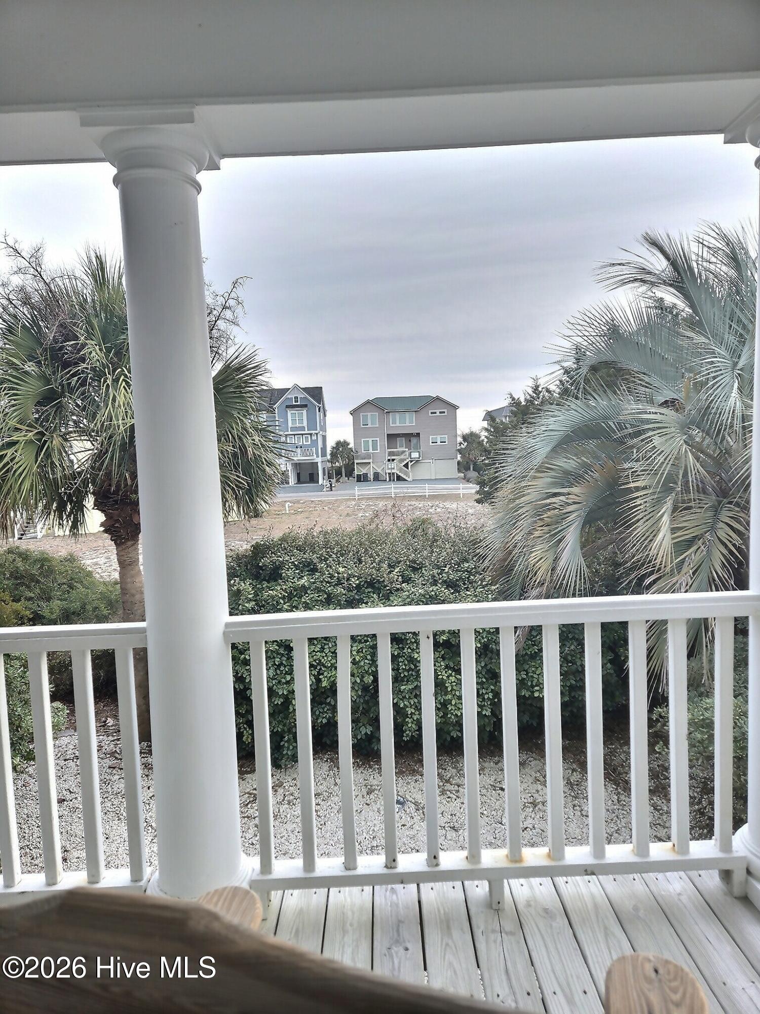 100553756 | Photo 36