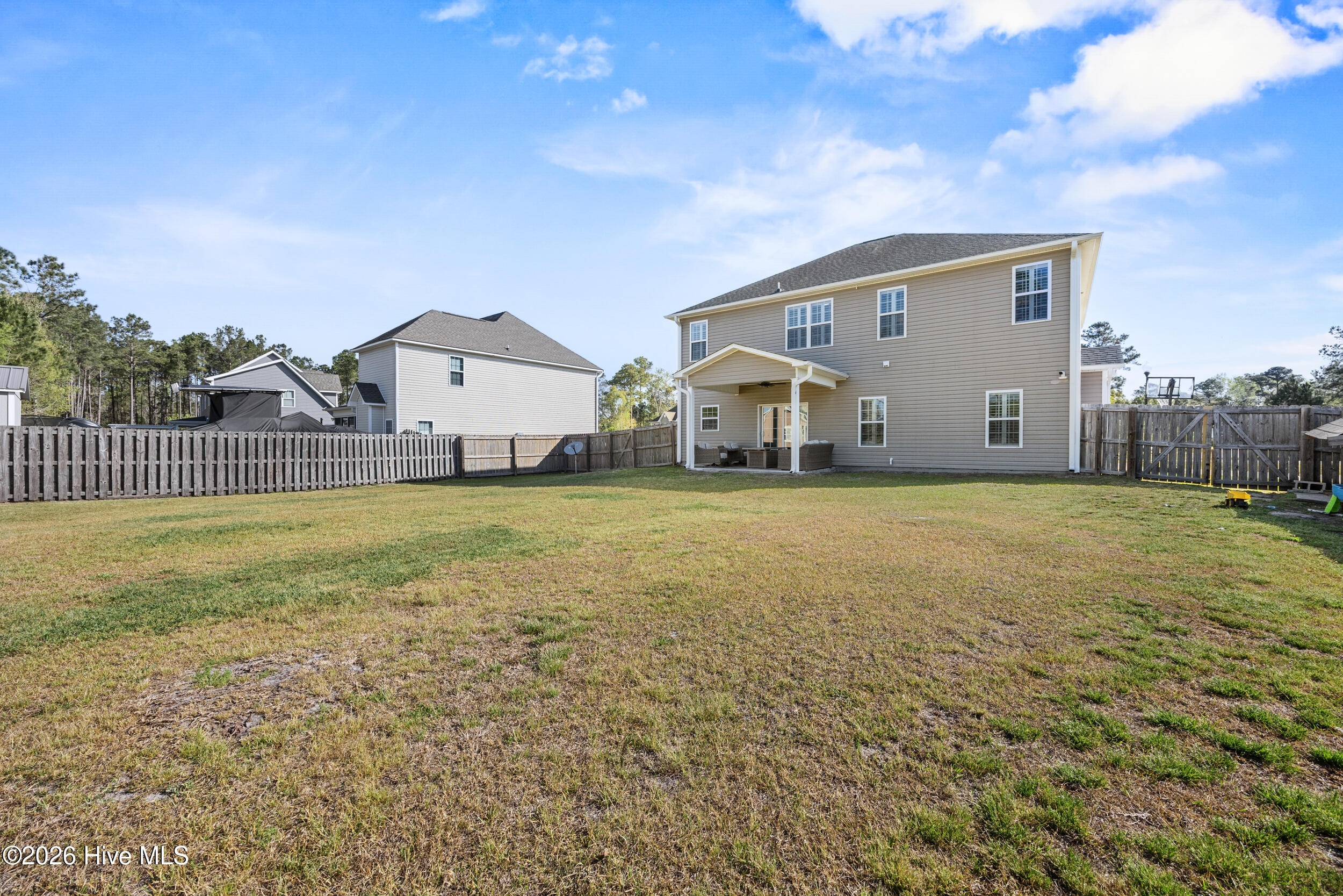 100564853 | Photo 48