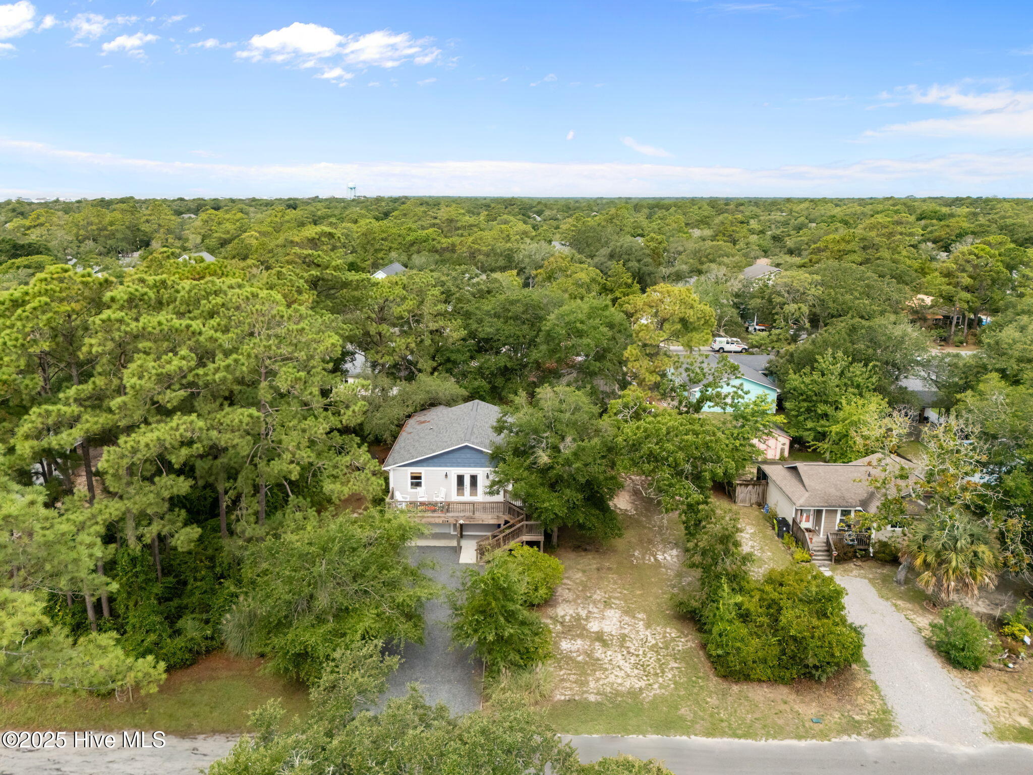 100523824 | Photo 58