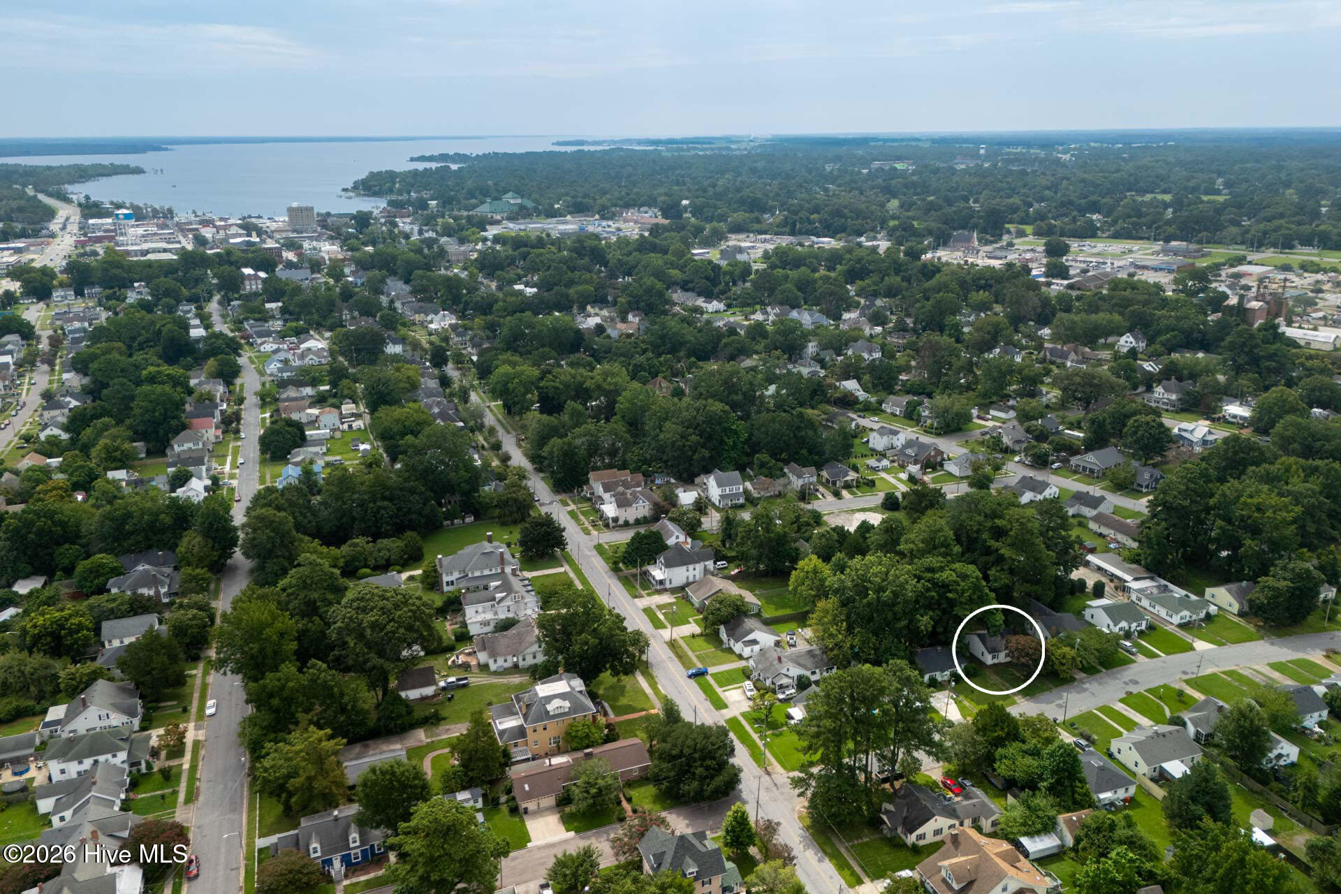 Exterior photo of 106 S Griffin Street, Elizabeth City, NC 27909. MLS: 100596181