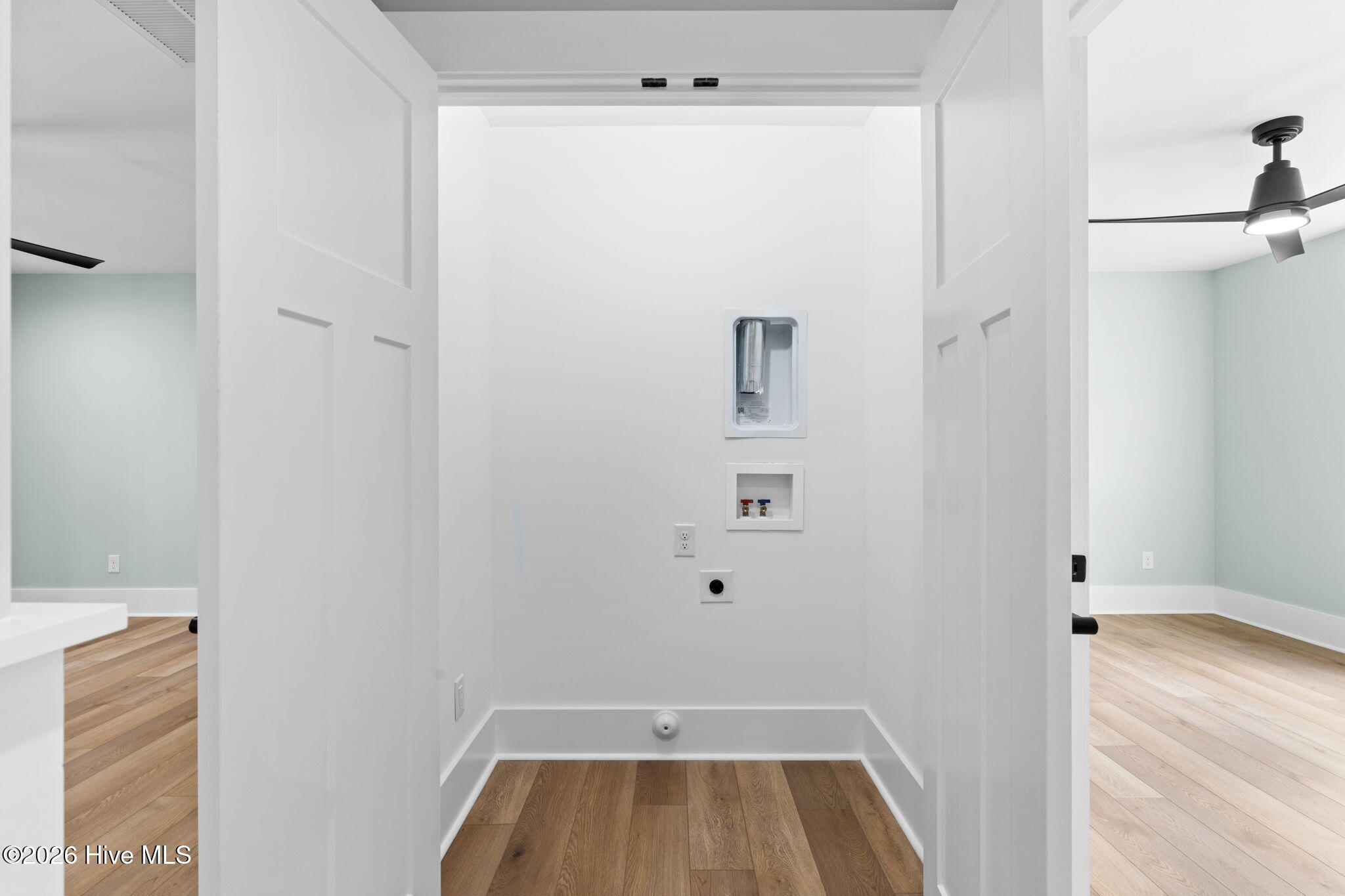 100552938 | Photo 36