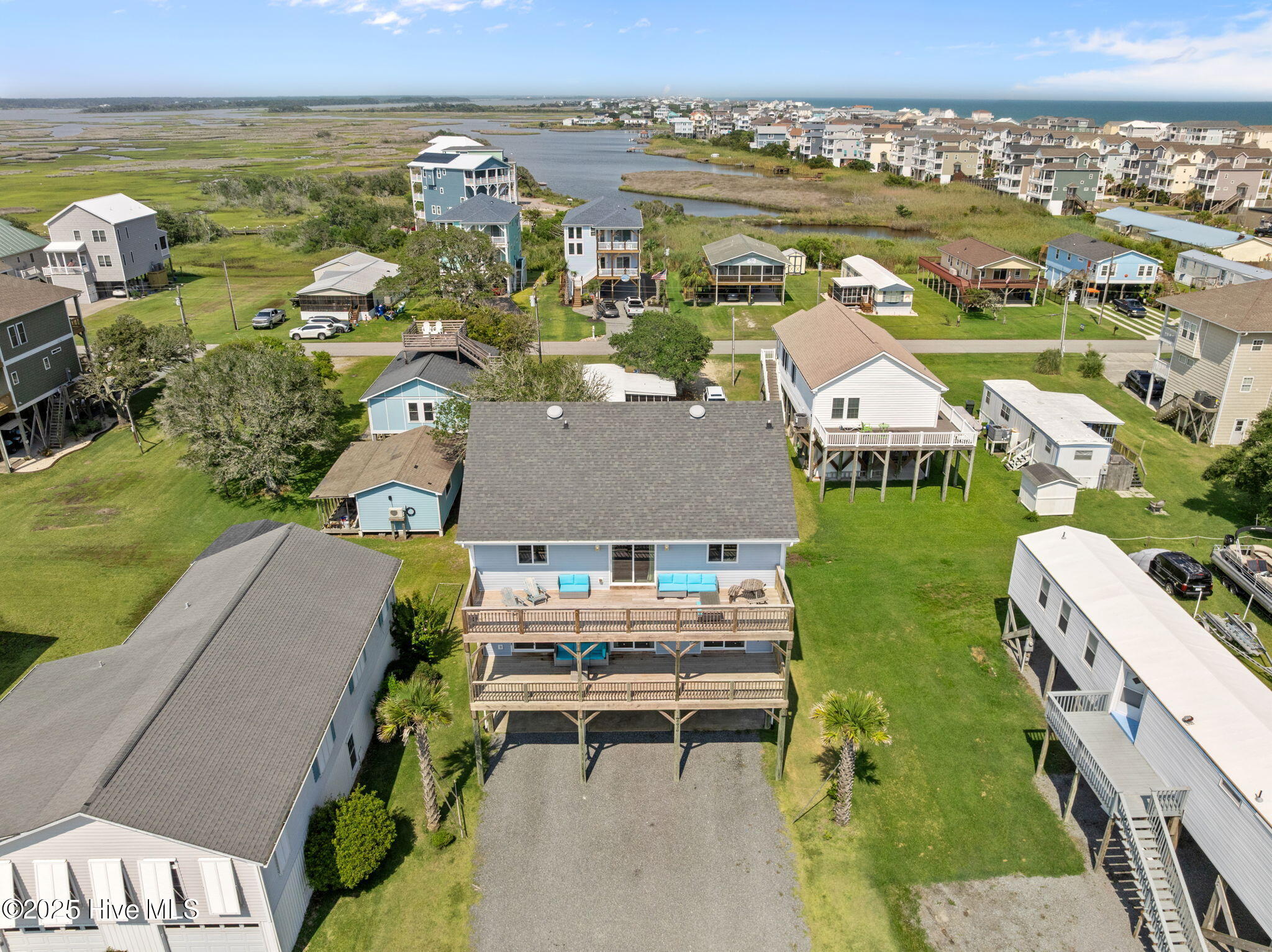 100522252 | Photo 44