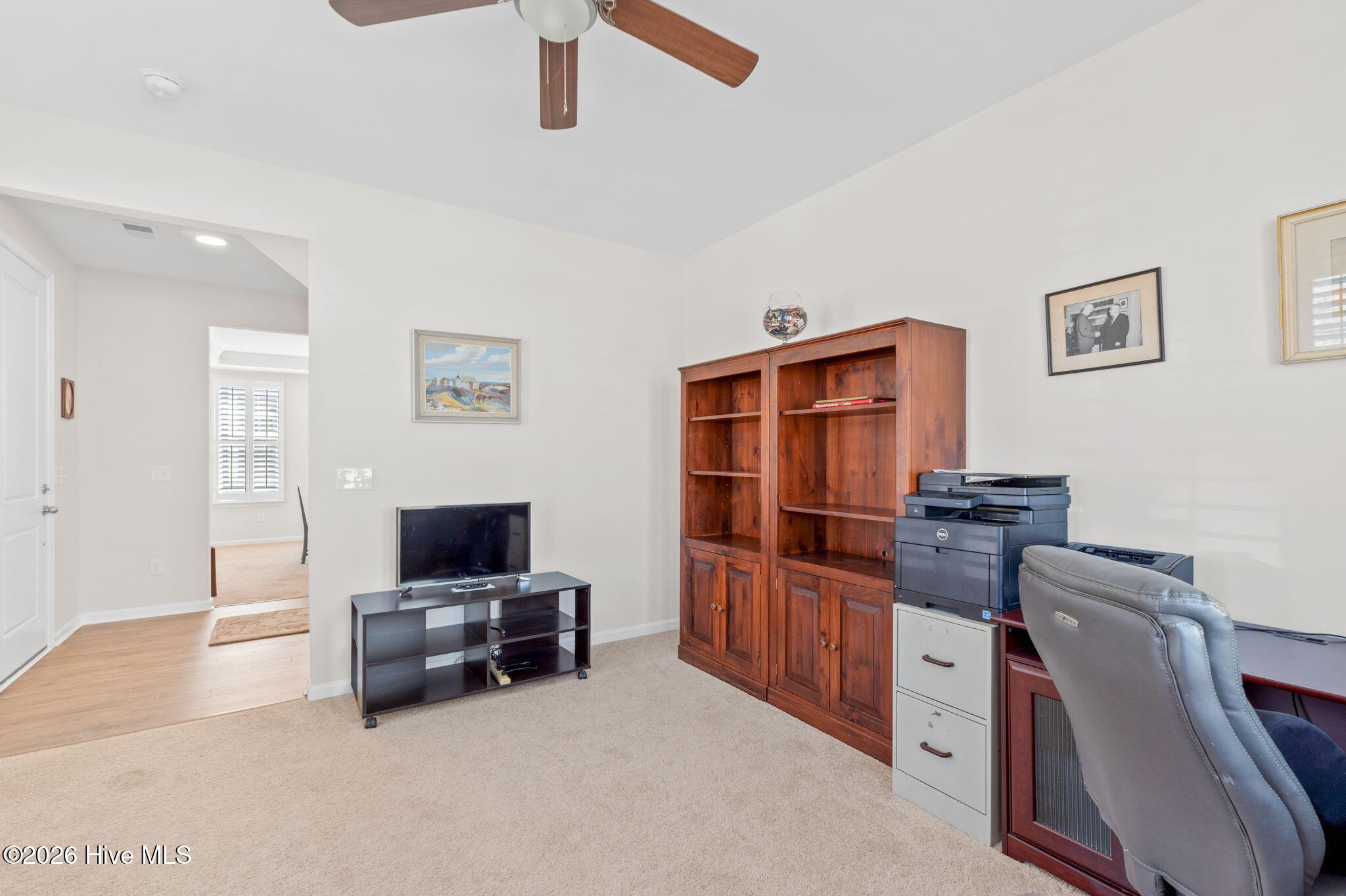 100566653 | Photo 12