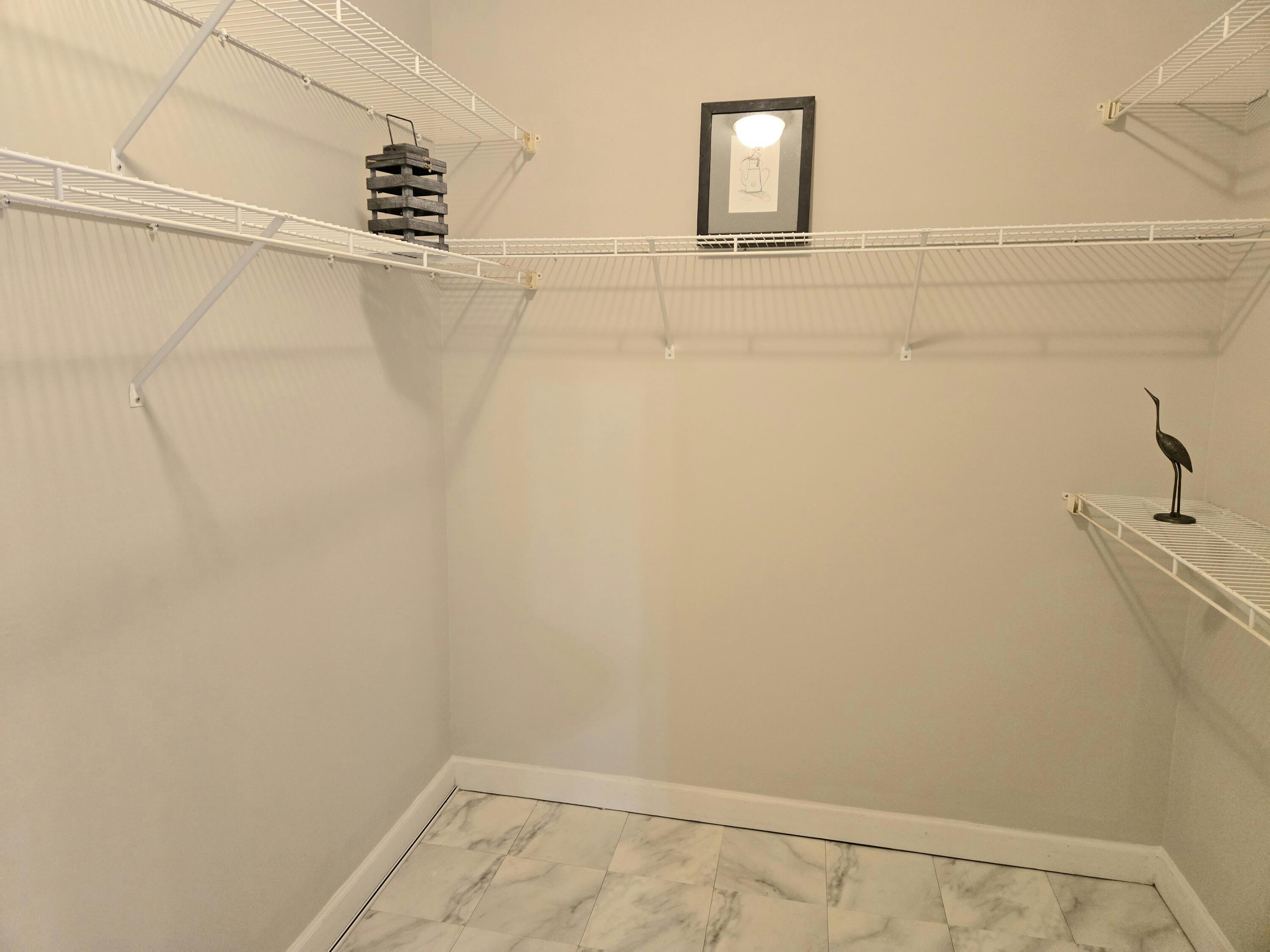 Closet Main