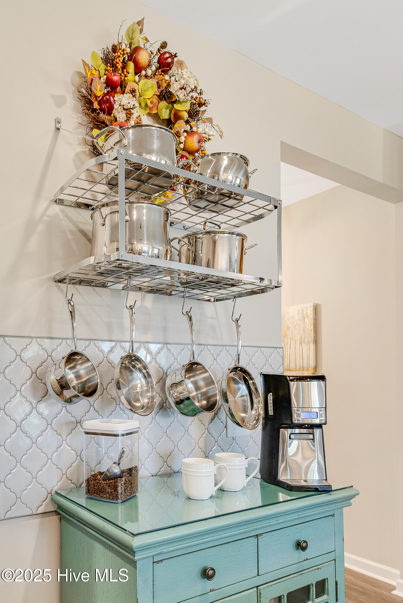 100537836 | Photo 18