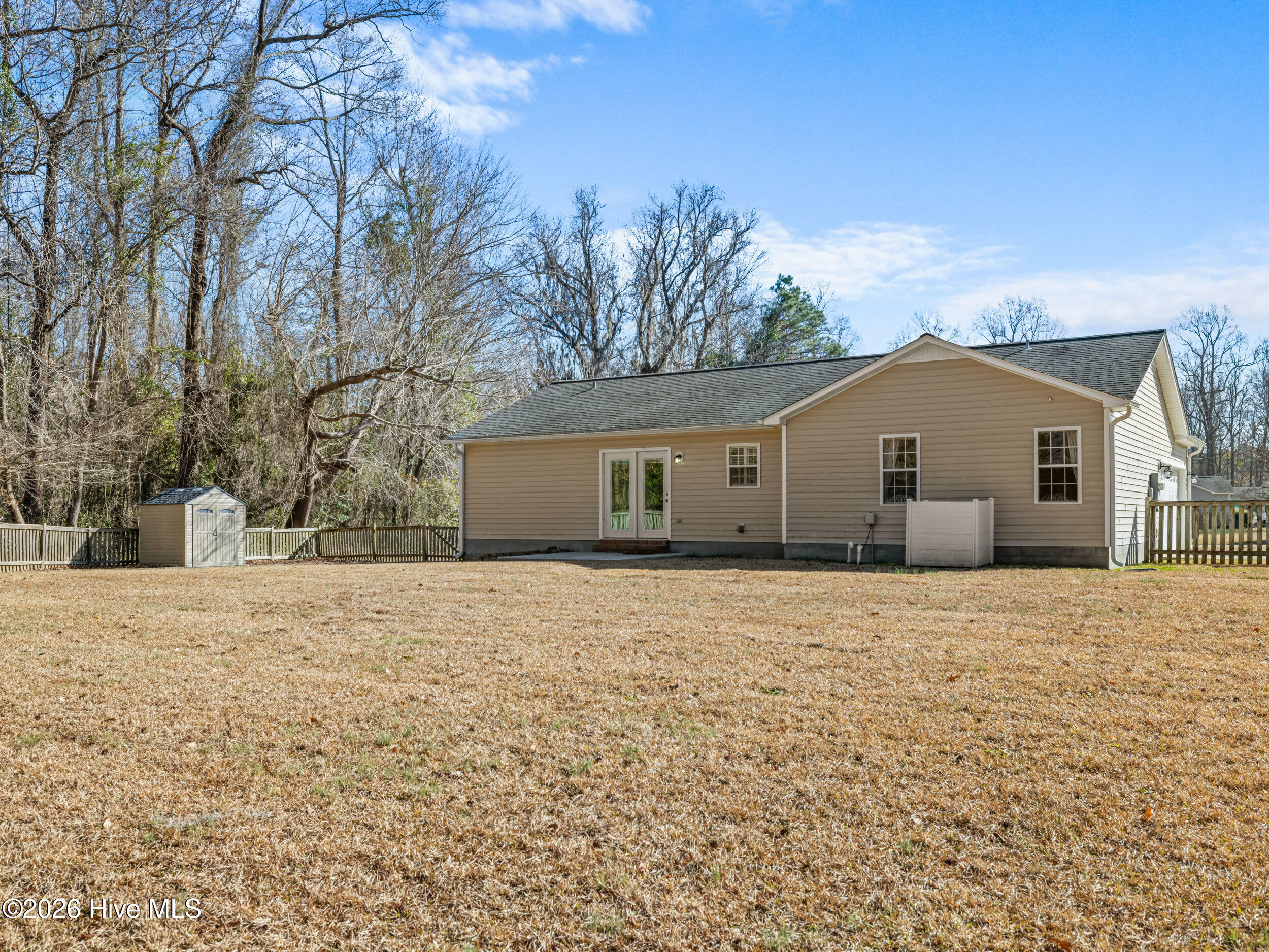 100547559 | Photo 41