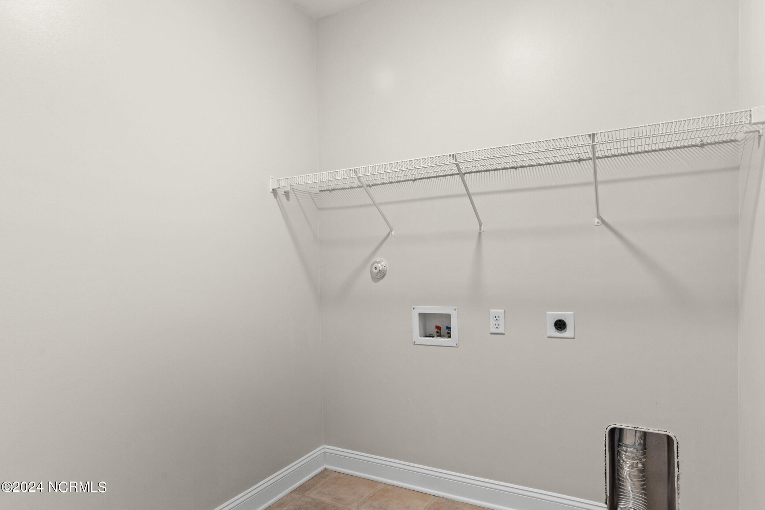 100564899 | Photo 29