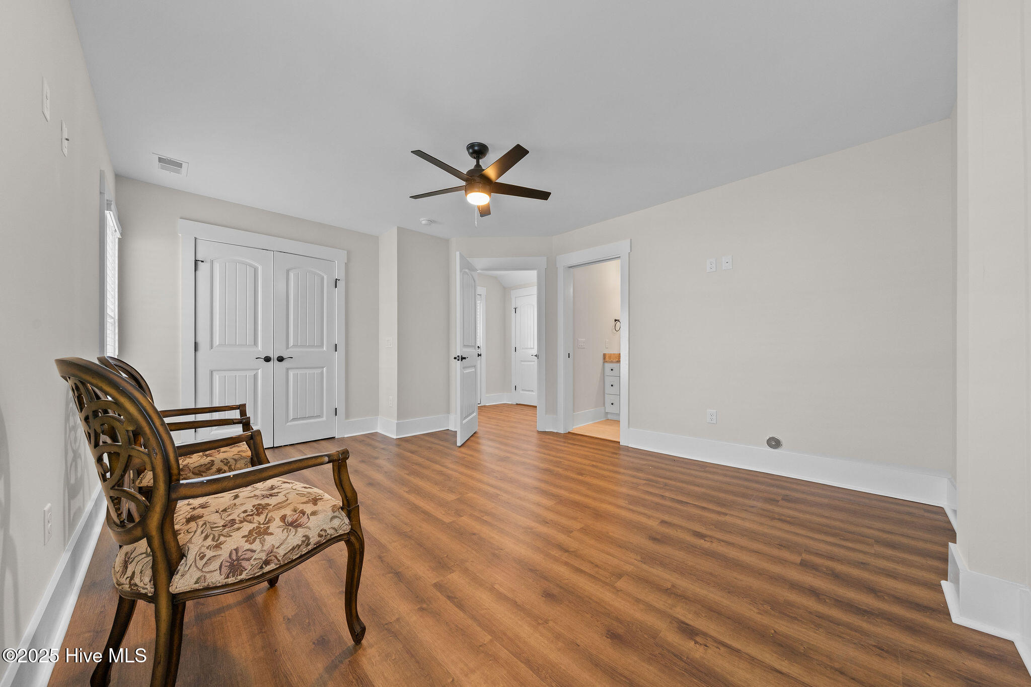 100538884 | Photo 41