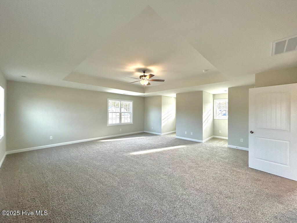 100522198 | Photo 42