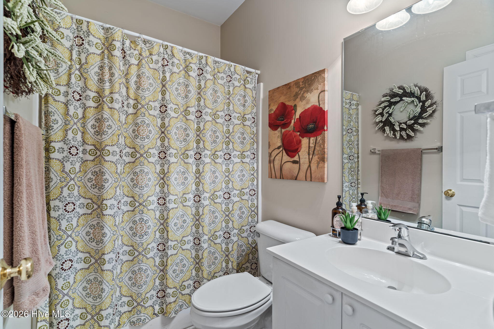 100556977 | Photo 42